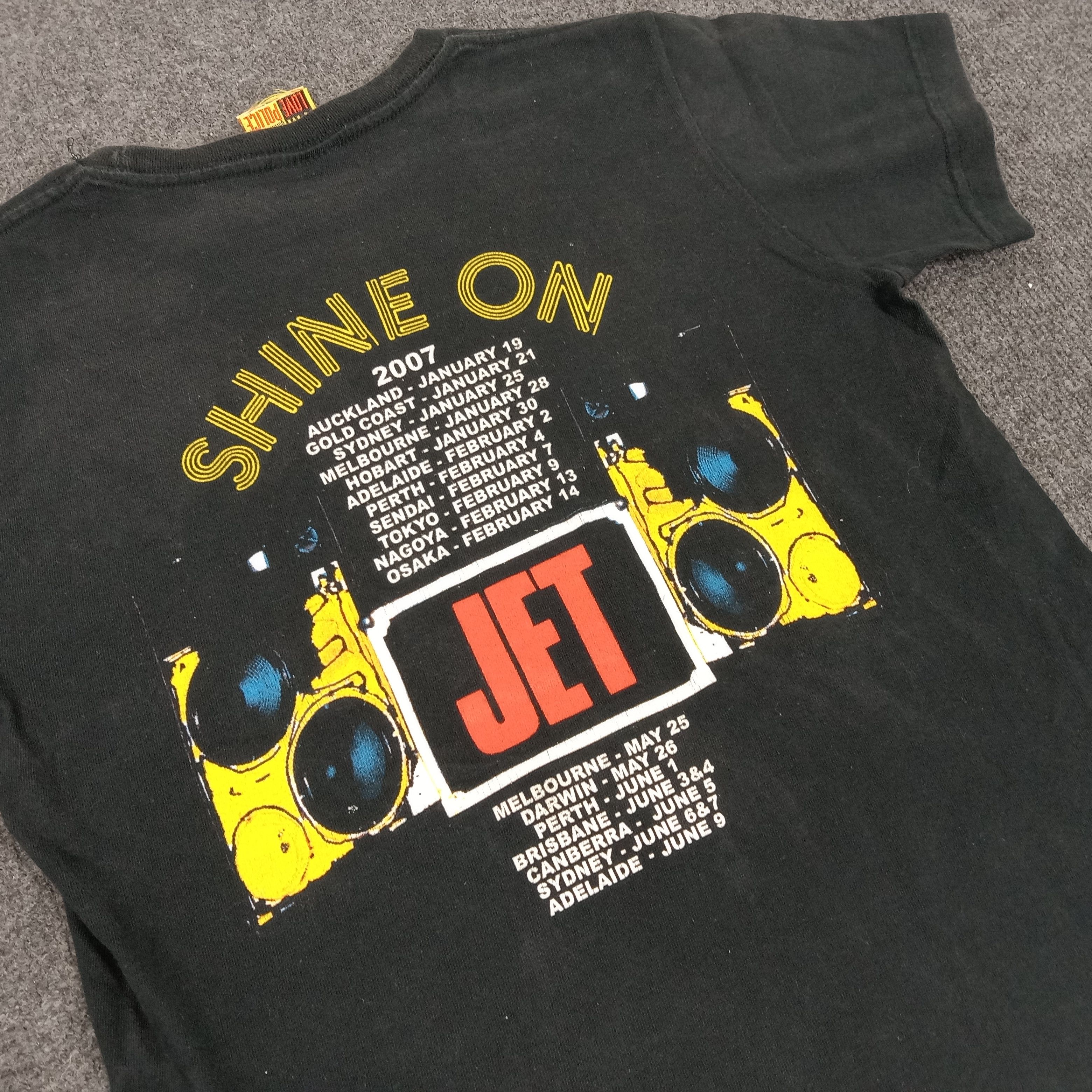 Band Tees Jet Australia Rock Band Graphic Tshirt Size US XS / EU 42 / 0 - 4 Thumbnail