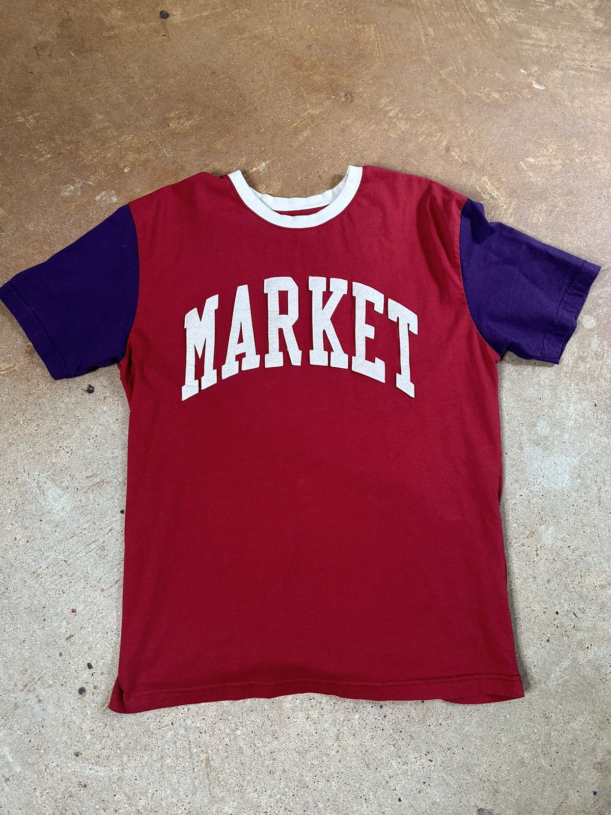 Market Rare Market Maroon Purple Cream Logo Tee Size US L / EU 52-54 / 3 - 1 Thumbnail