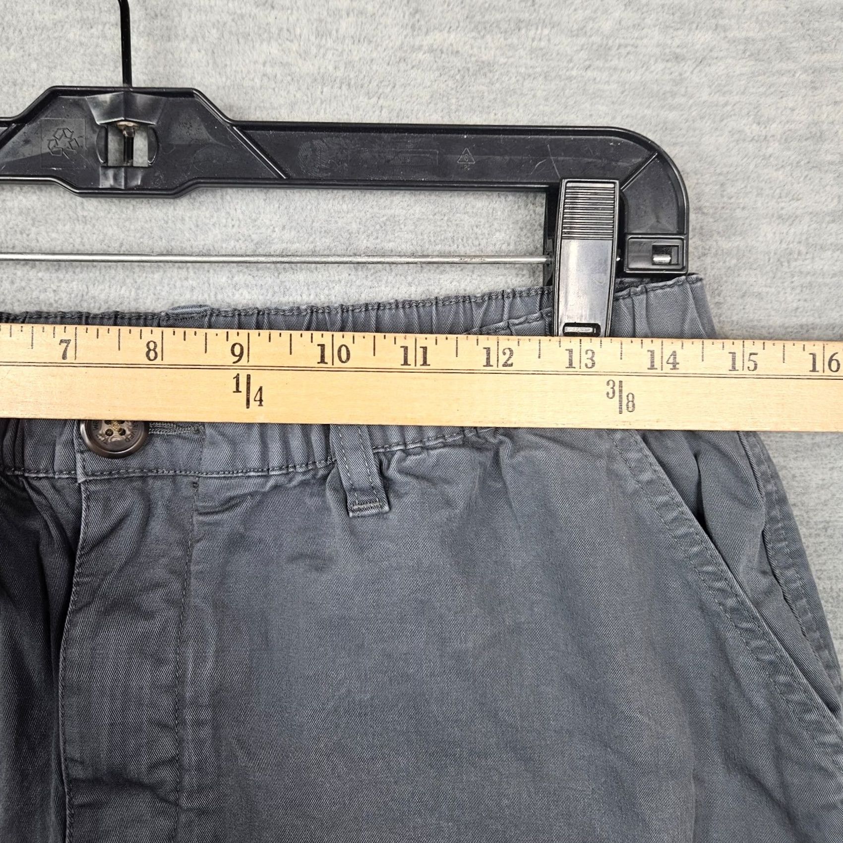 Chubbies Chubbies Mens Dark Gray Elastic Waist Casual Pockets Shorts Size M Regular Color Gray Stone Front Logo Button Pocket Outdoor Men Shorts Size US 31 - 6 Thumbnail