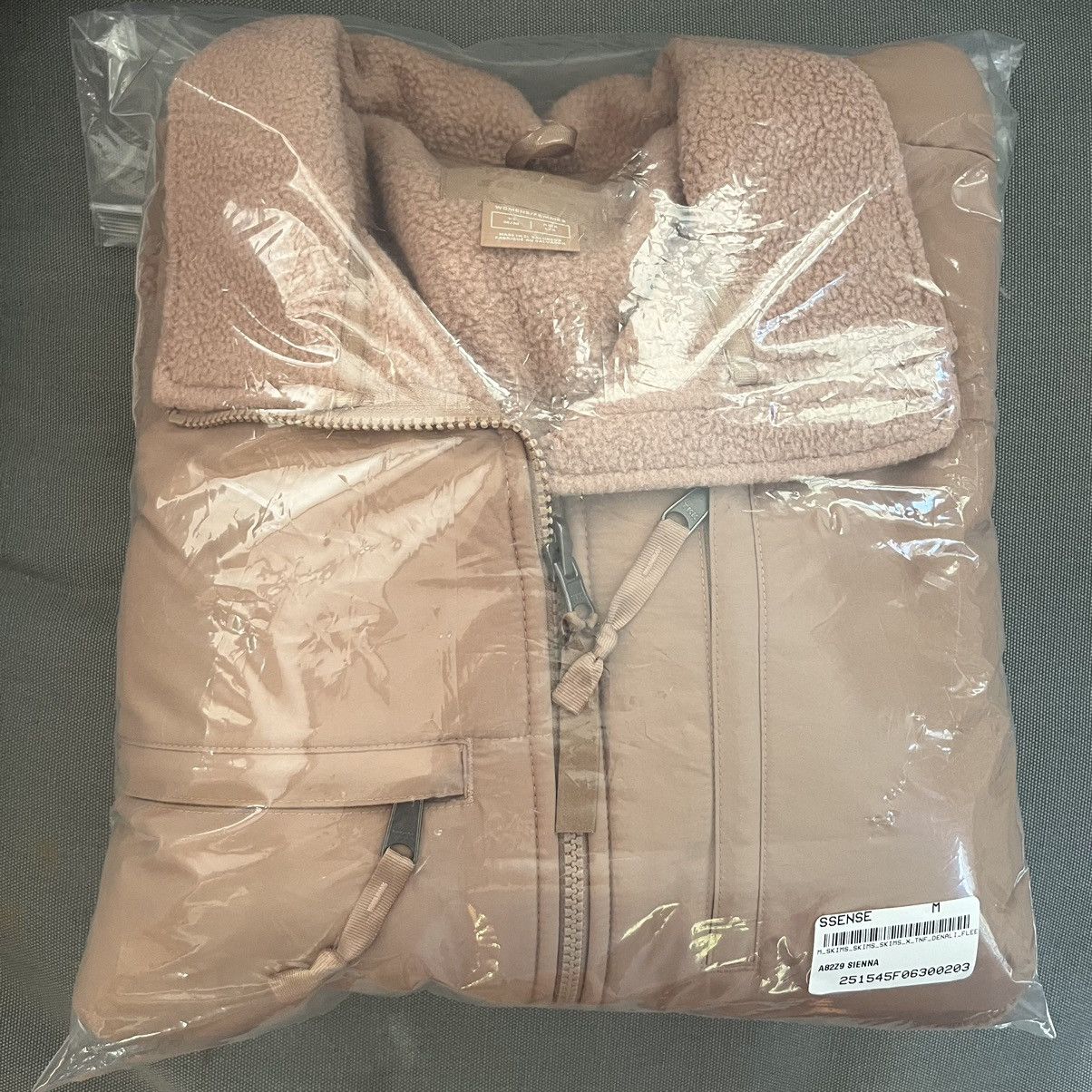 The North Face The North Face x SKIMS 1995 Retro Denali Fleece Jacket Size M / US 6-8 / IT 42-44 - 11 Thumbnail