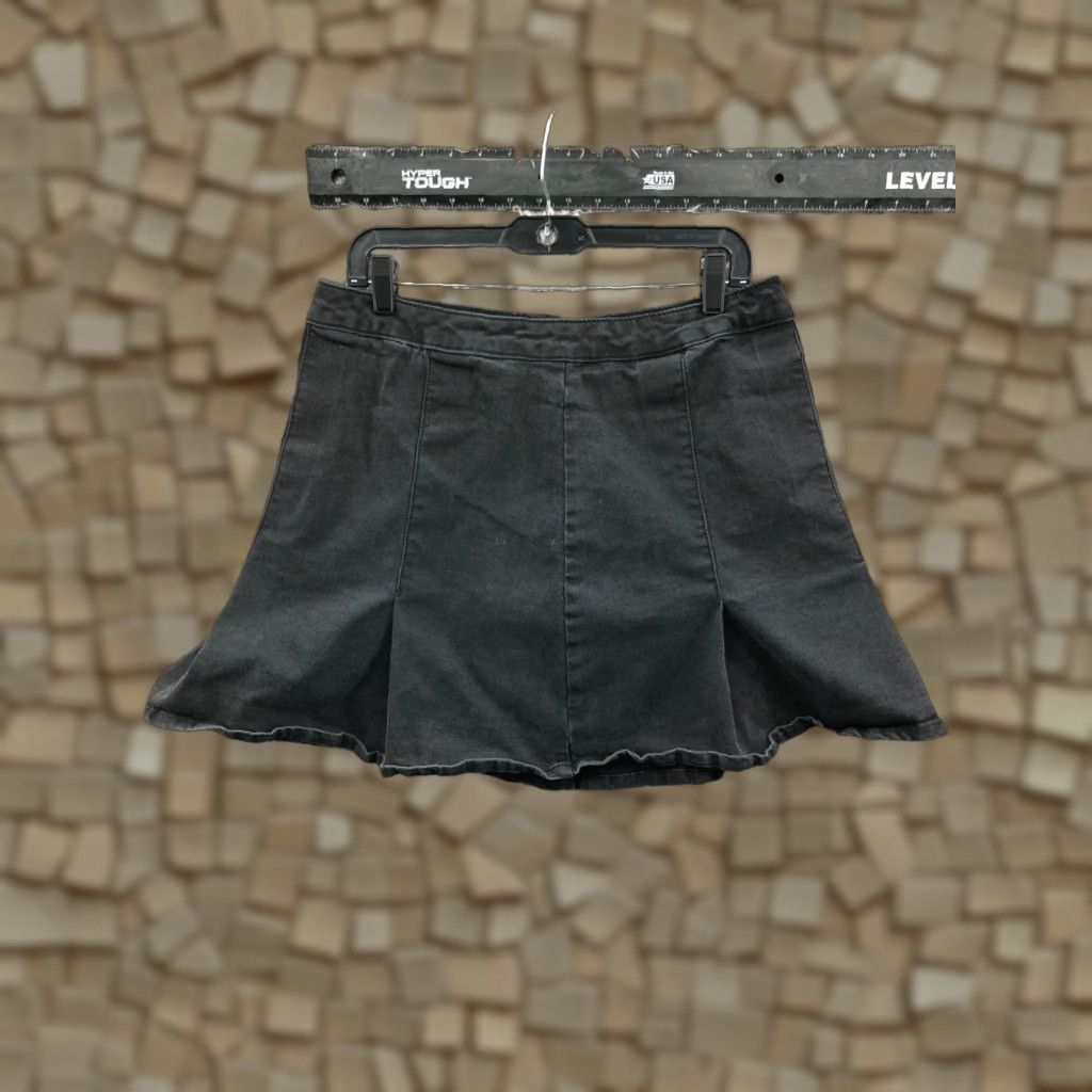 Vintage SO High Rise Tennis Skirt Juniors Size 15 Black Denim Dark Wash Flared Zip Size 36" / US 14 / IT 50 - 1 Thumbnail
