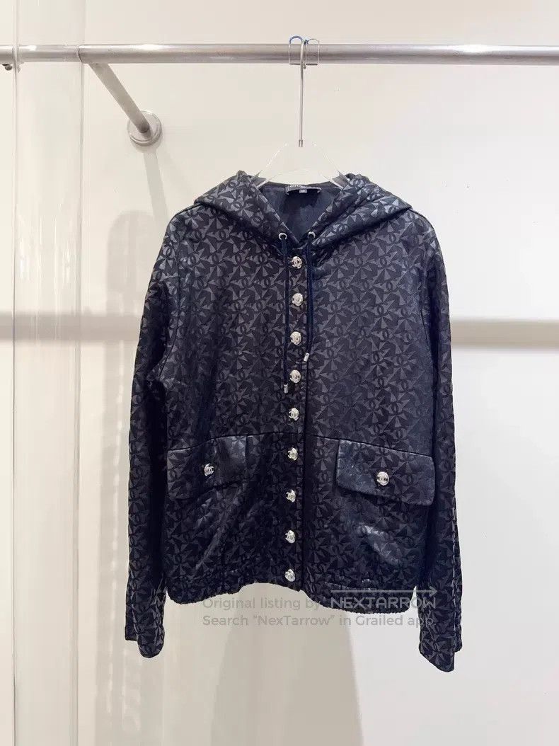 Chanel Chanel Ski series black full logo hooded jacket Size XS / US 0-2 / IT 36-38 - 1 Thumbnail