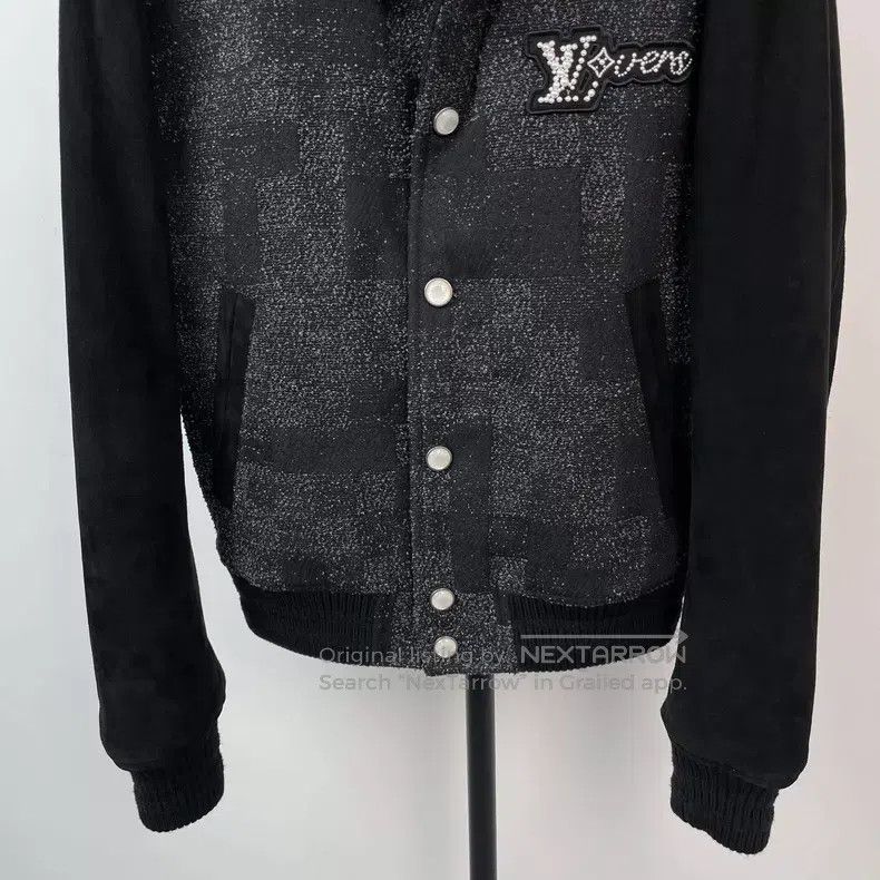 Louis Vuitton Louis Vuitton Rhinestone pearl checkerboard jute leather s Size US S / EU 44-46 / 1 - 8 Thumbnail