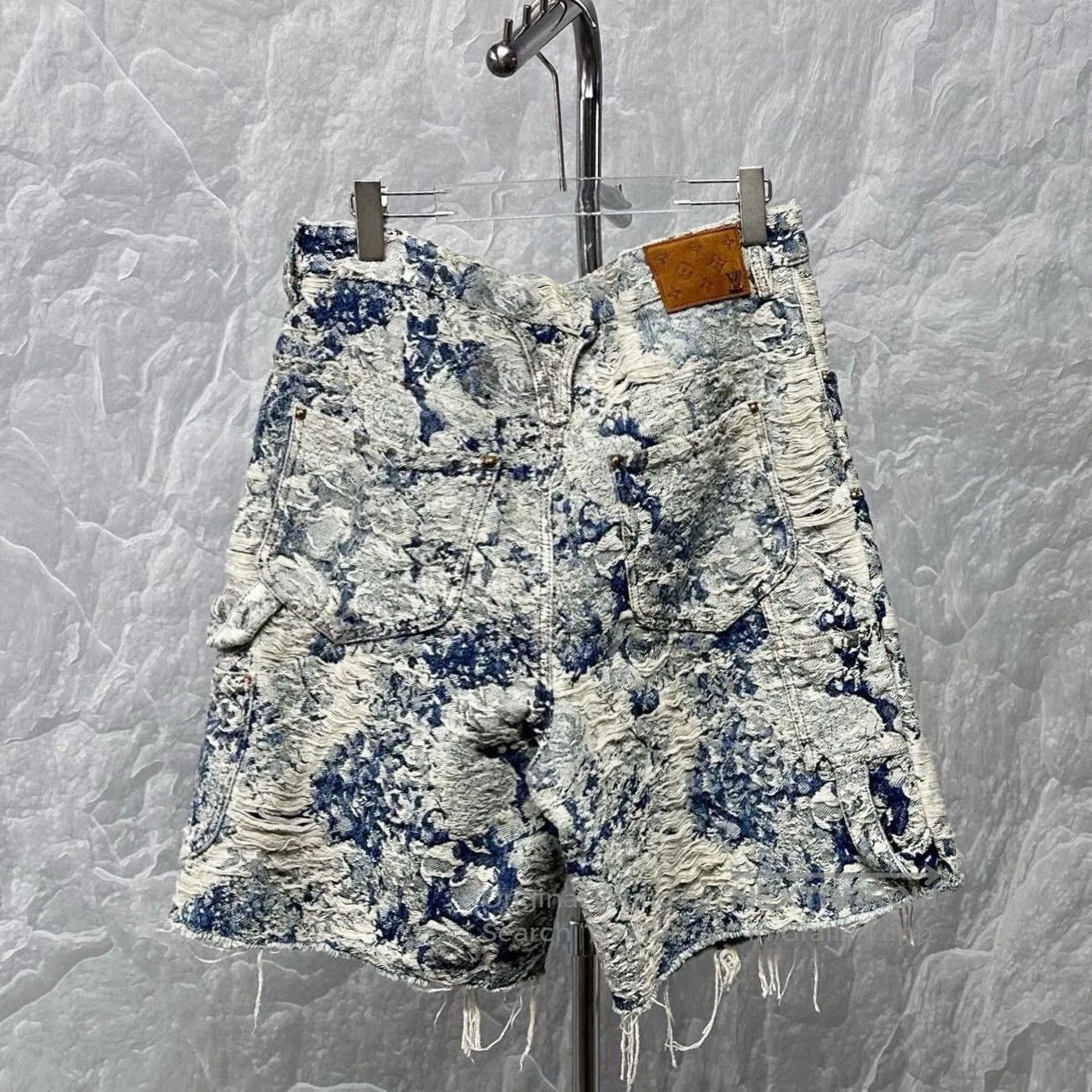 Louis Vuitton Louis Vuitton Floral Distressed Denim Shorts. Size 31" - 4 Thumbnail