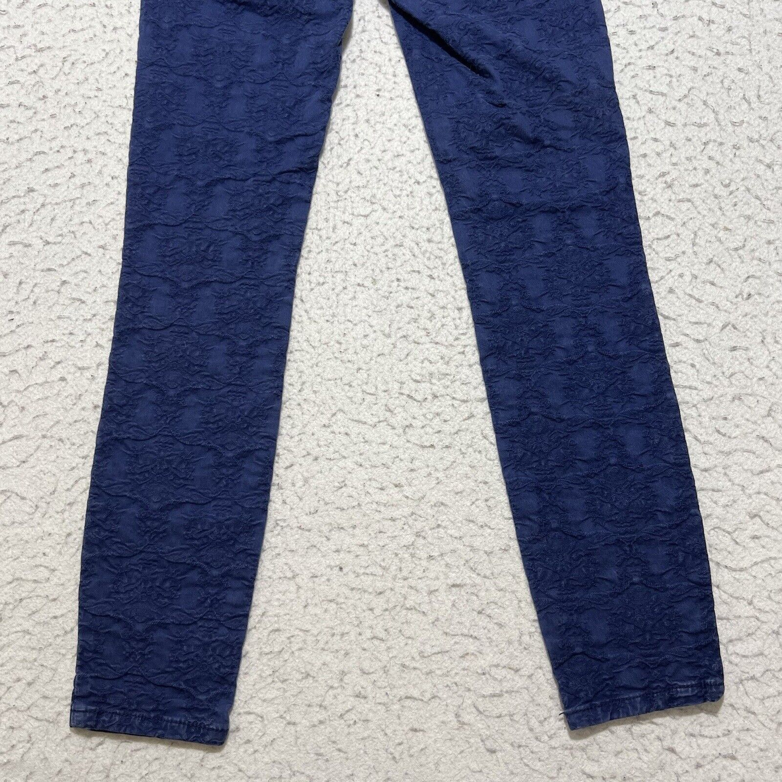 Free People Free People Skinny Jeans Textured Navy Stretch Anthropologie Size 26" / US 2 / IT 38 - 8 Thumbnail
