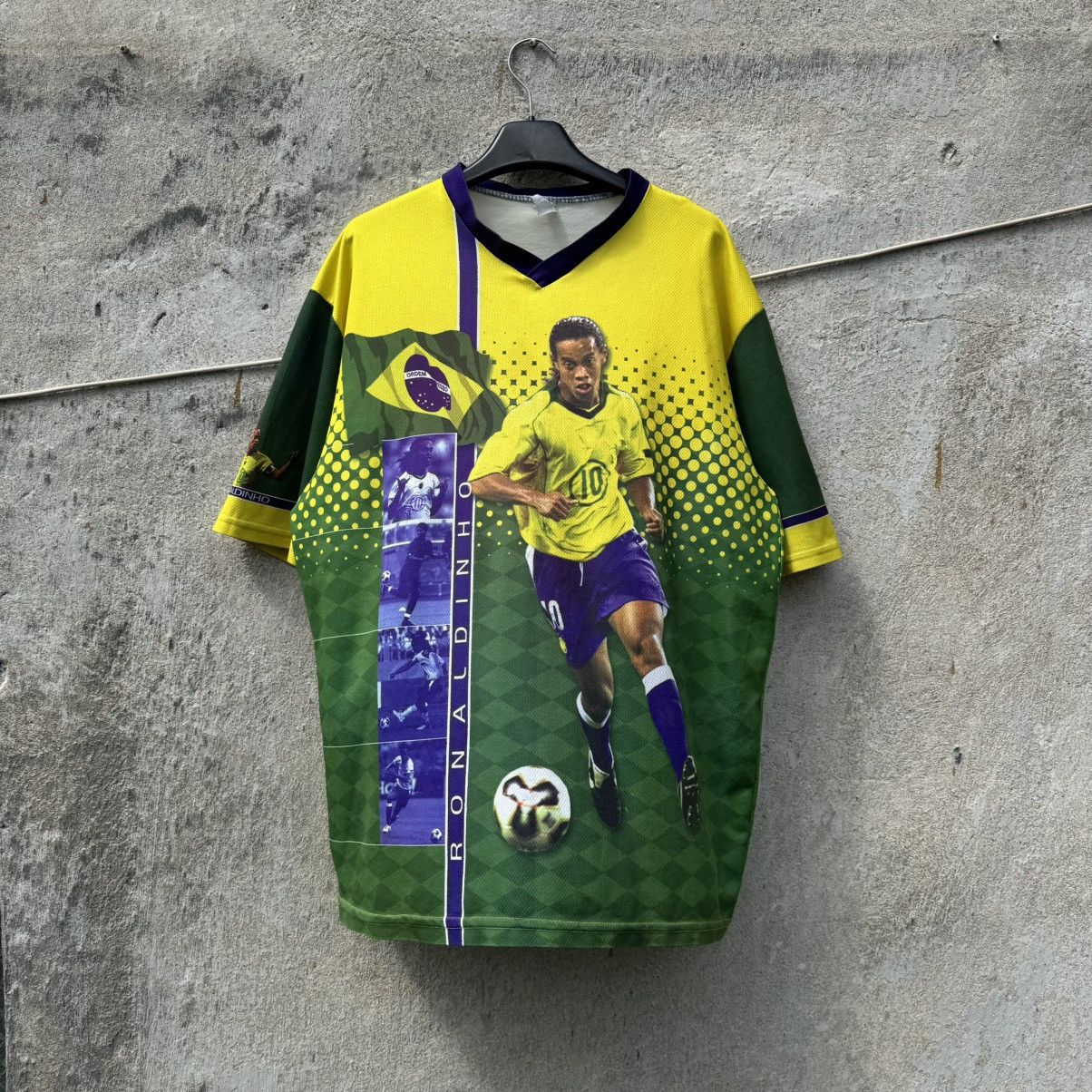 Vintage Ronaldinho Brazil Soccer Jersey AOP Ronaldo y2k blokecore Size US L / EU 52-54 / 3 - 4 Thumbnail