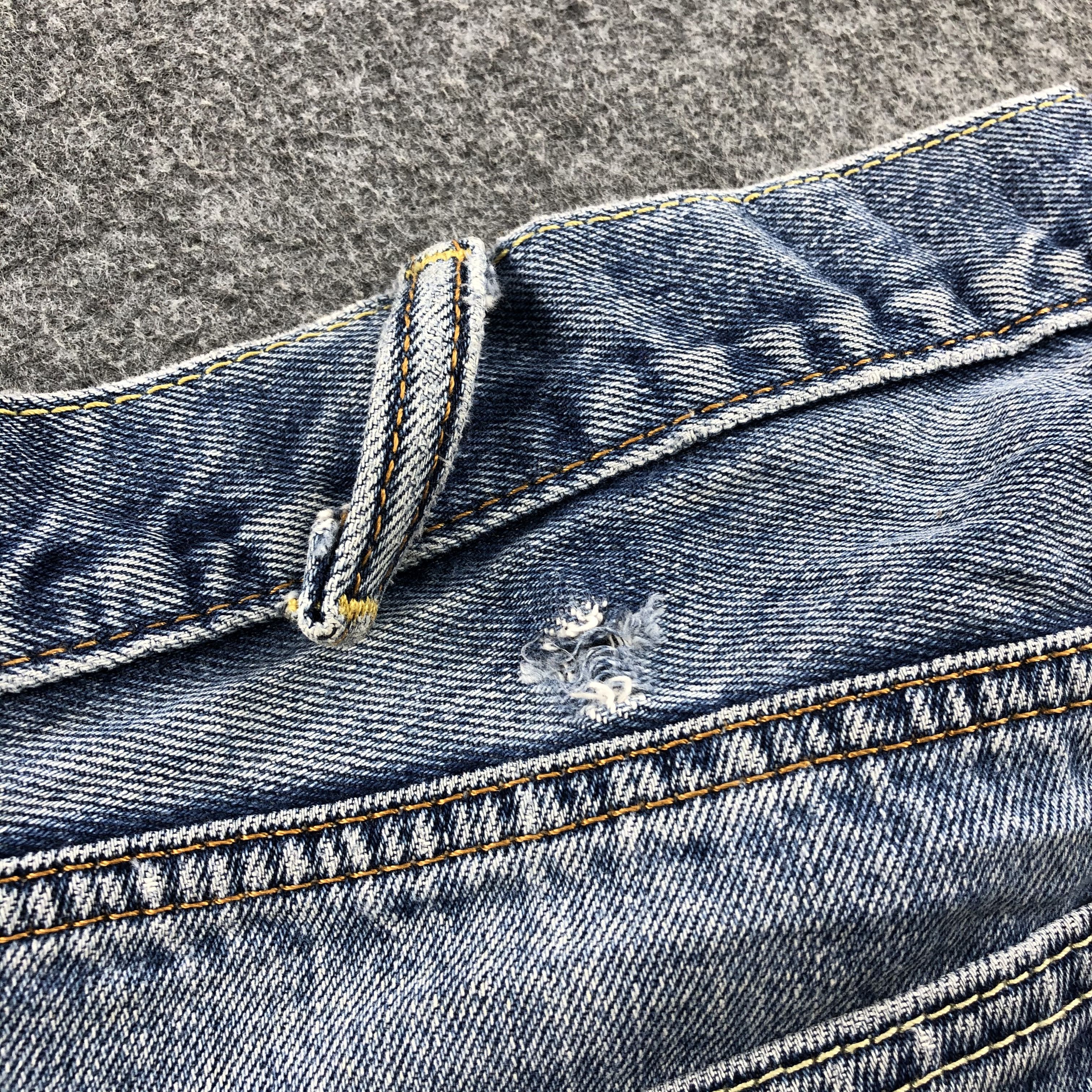 Levi's × Vintage Vintage Mid Wash Levis 505 Jeans-JM1120 Size US 40 / EU 56 - 6 Thumbnail