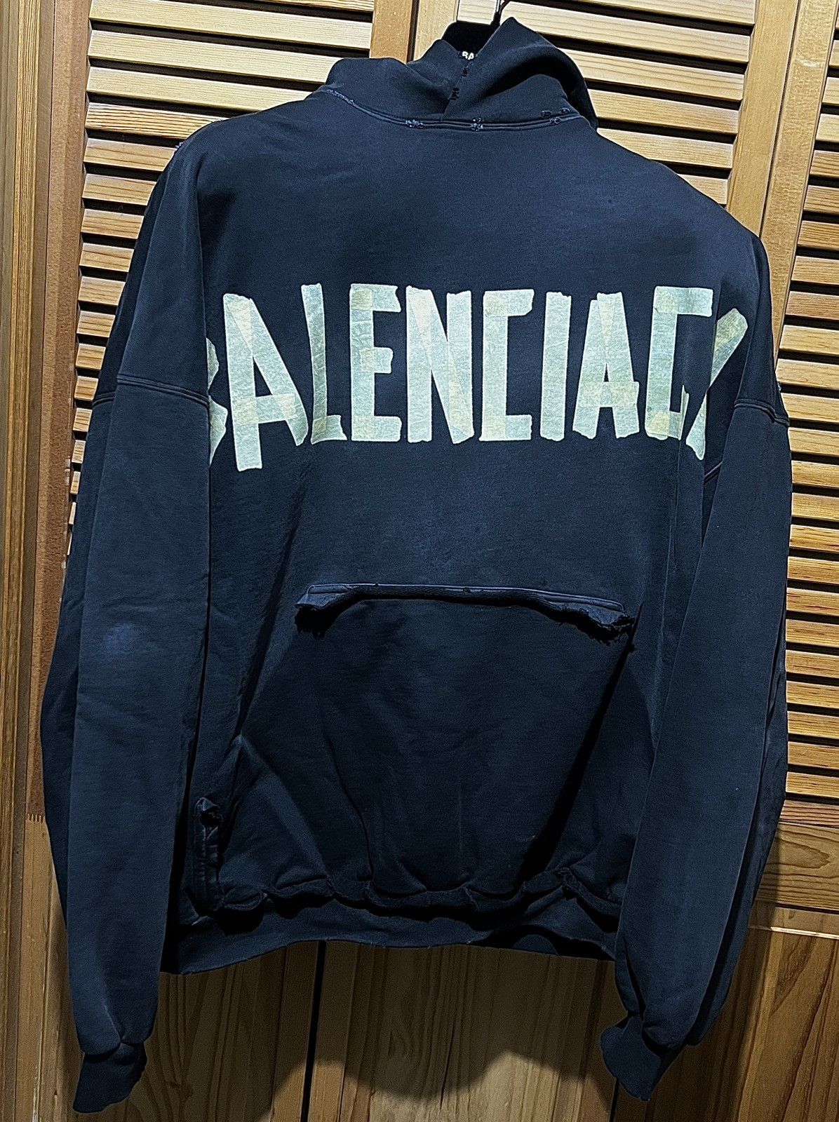 Balenciaga Balenciaga Tape Hoodie Size US S / EU 44-46 / 1 - 1 Thumbnail