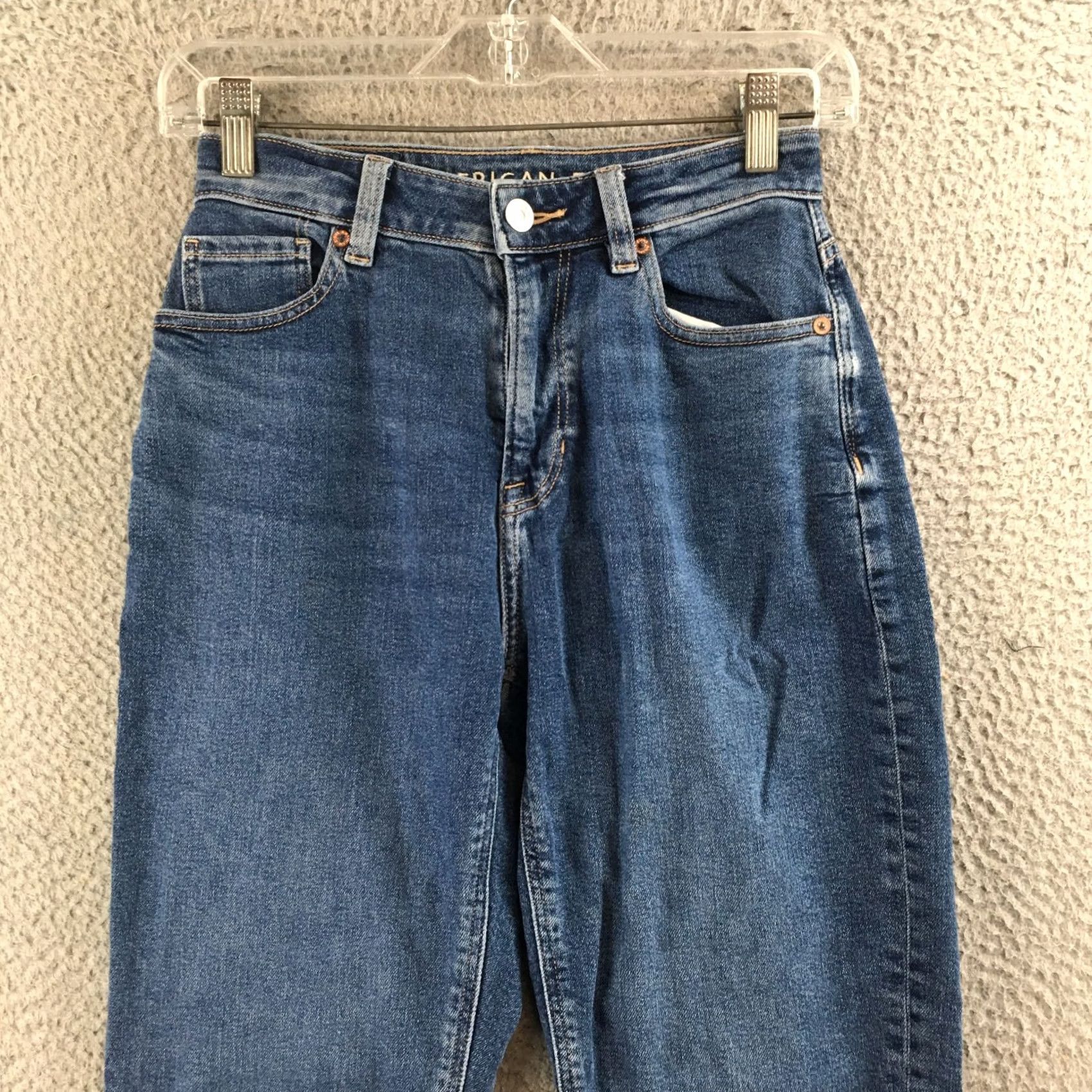 American Eagle Outfitters American Eagle Jeans Womens 00 Short Medium Blue Straight Leg Zip Fly Denim Size 24" / US 00 / IT 34 - 2 Thumbnail