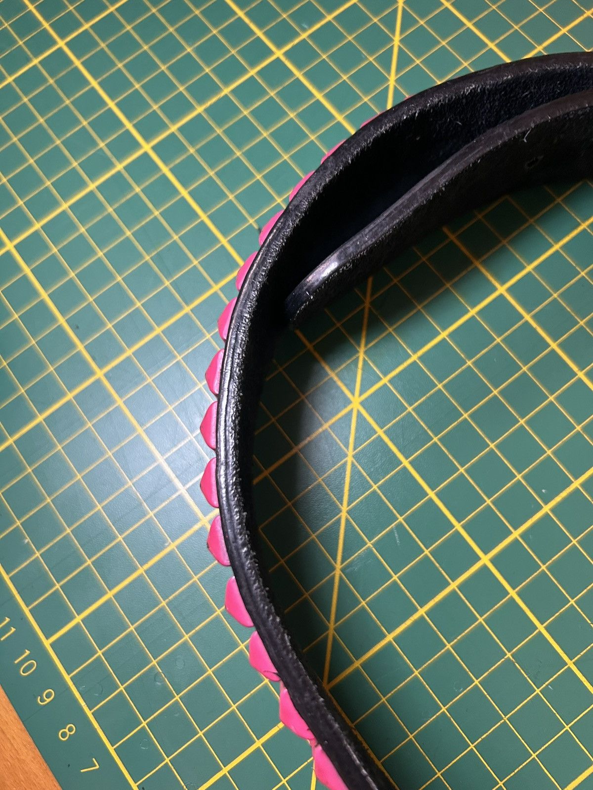 Burton Vintage Burton pink studded leather belt Size ONE SIZE - 10 Thumbnail