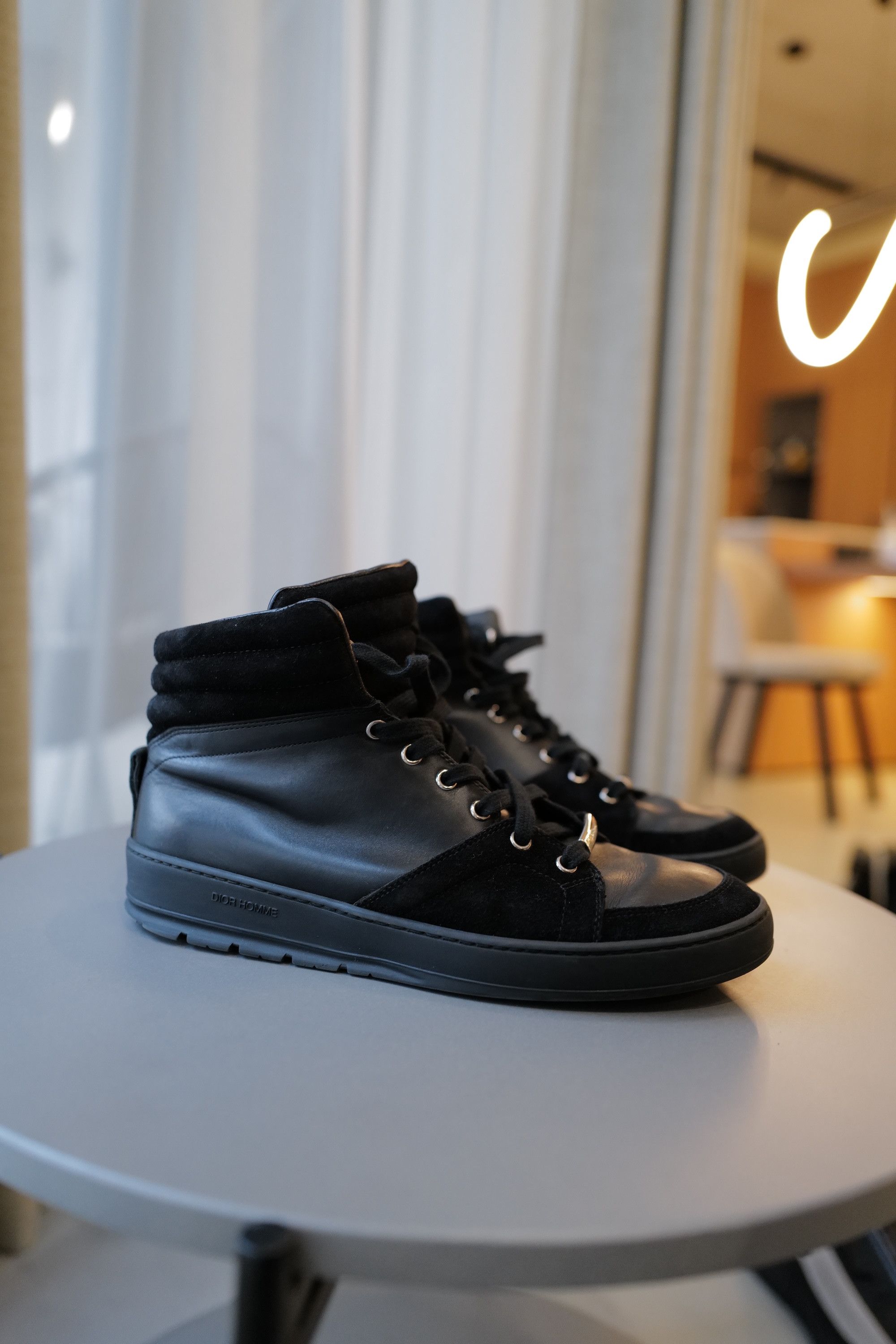 Dior Dior High-Top Sneaker Size EU 41 Size US 8 / EU 41 - 8 Thumbnail