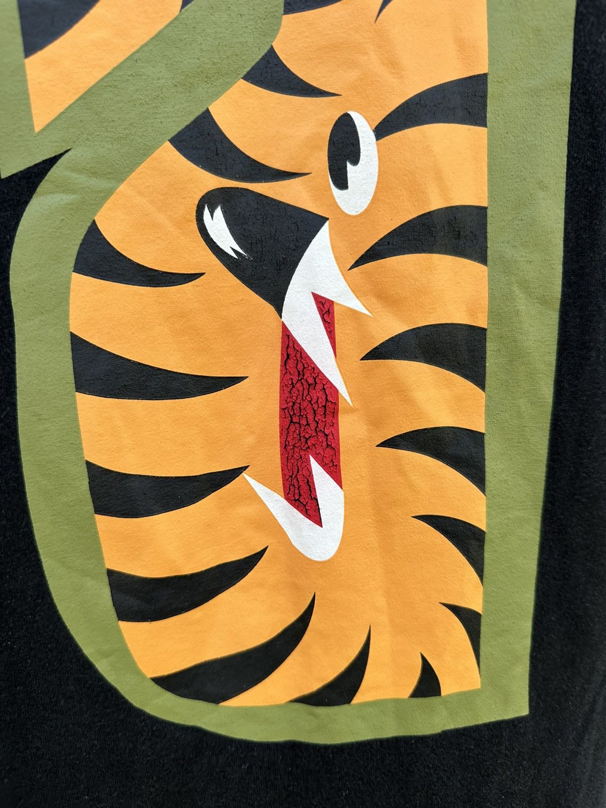 Bape A BATHING APE 1st Camo Shark Tee Long Sleeve Tee Size XL Size US XL / EU 56 / 4 - 6 Thumbnail