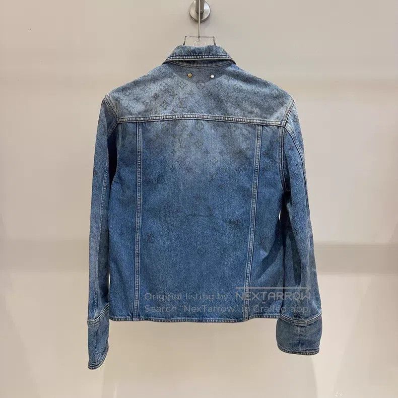 Louis Vuitton Louis Vuitton Full-print gradient presbyopic logo denim ja Size US S / EU 44-46 / 1 - 4 Thumbnail