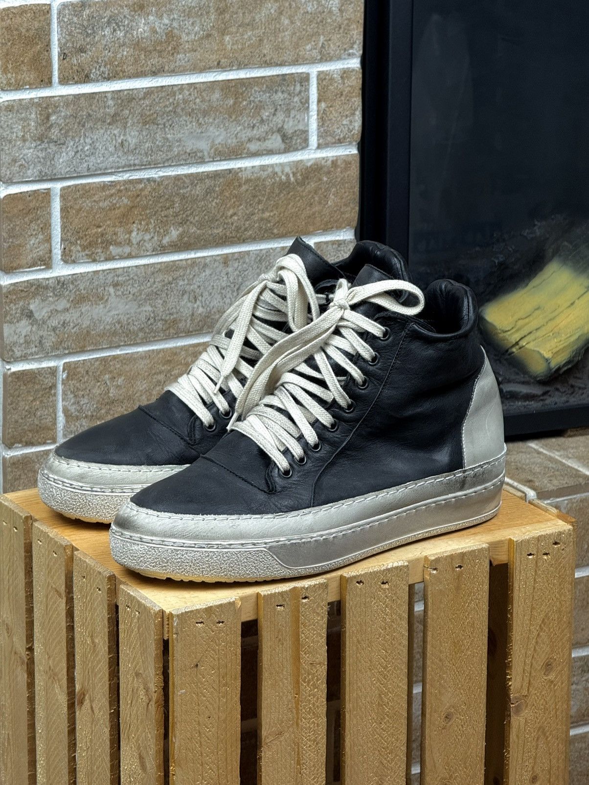 Masnada Masnada Leather Double Sole Black Hi Top Sneakers Size US 7 / EU 40 - 2 Thumbnail