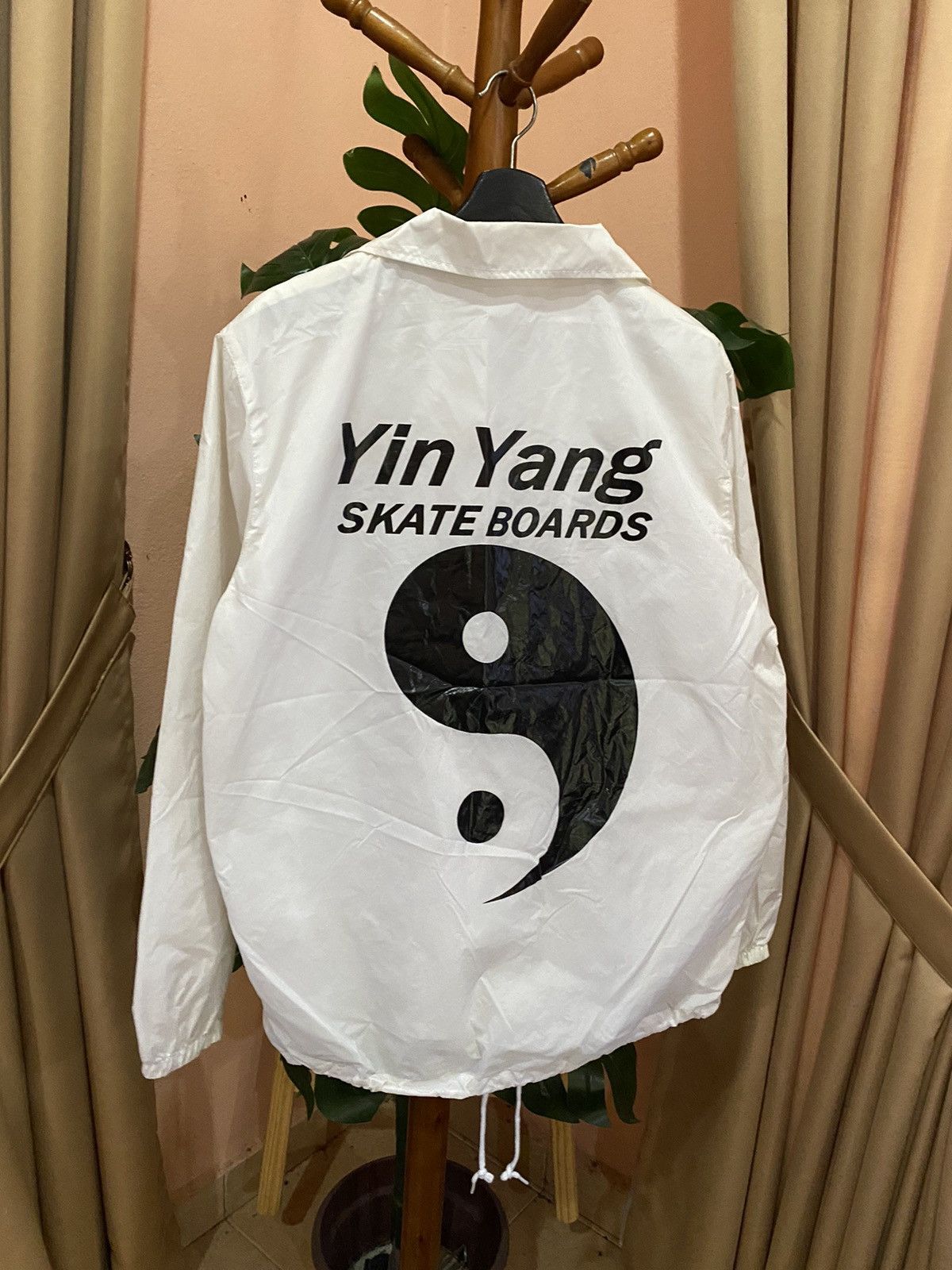 Other RARE YIN YANG SKATEBOARD COACH JACKET MINIMALIST STYLE Size US L / EU 52-54 / 3 - 3 Thumbnail