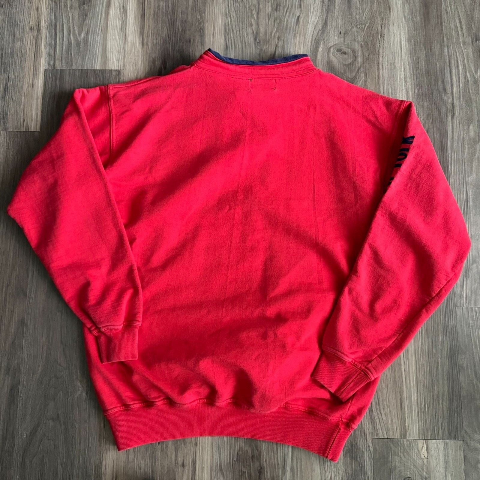 DKNY × Vintage Vintage DKNY Sweatshirt Men's Size M Red Donna Karan Size US M / EU 48-50 / 2 - 7 Thumbnail