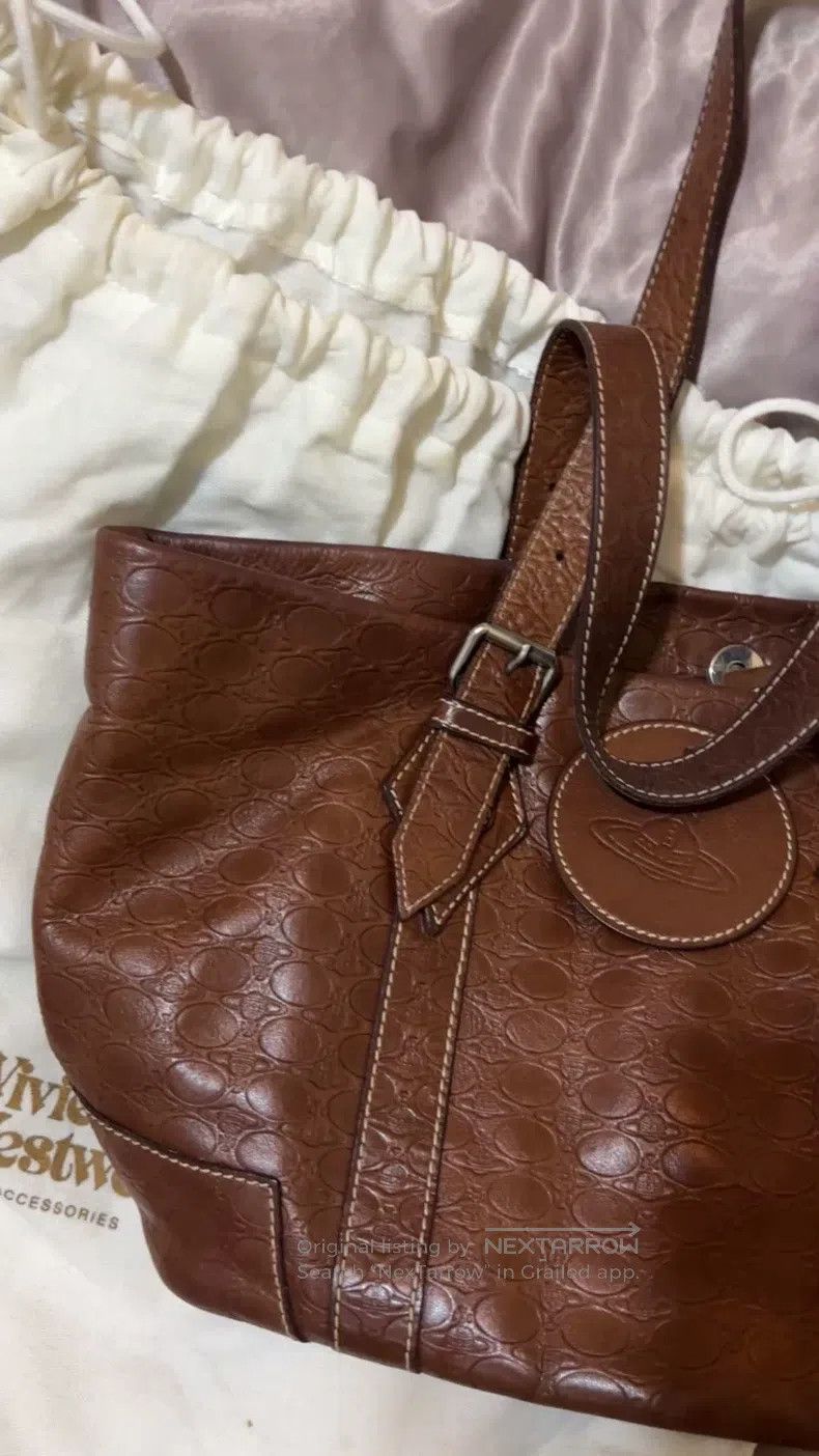 Vivienne Westwood Vivienne Westwood size os Handle Bags Size ONE SIZE - 1 Thumbnail
