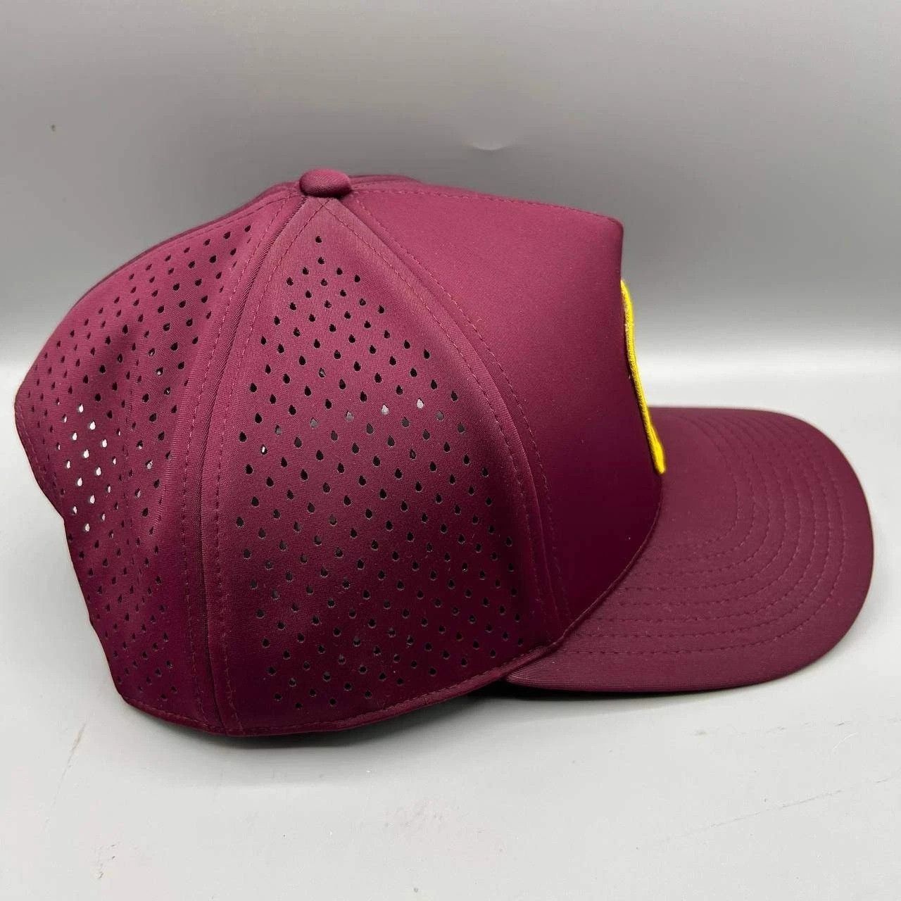 The Game Sedona Arizona Hat Men Red Embroidered The Game Snap Back Size ONE SIZE - 6 Thumbnail