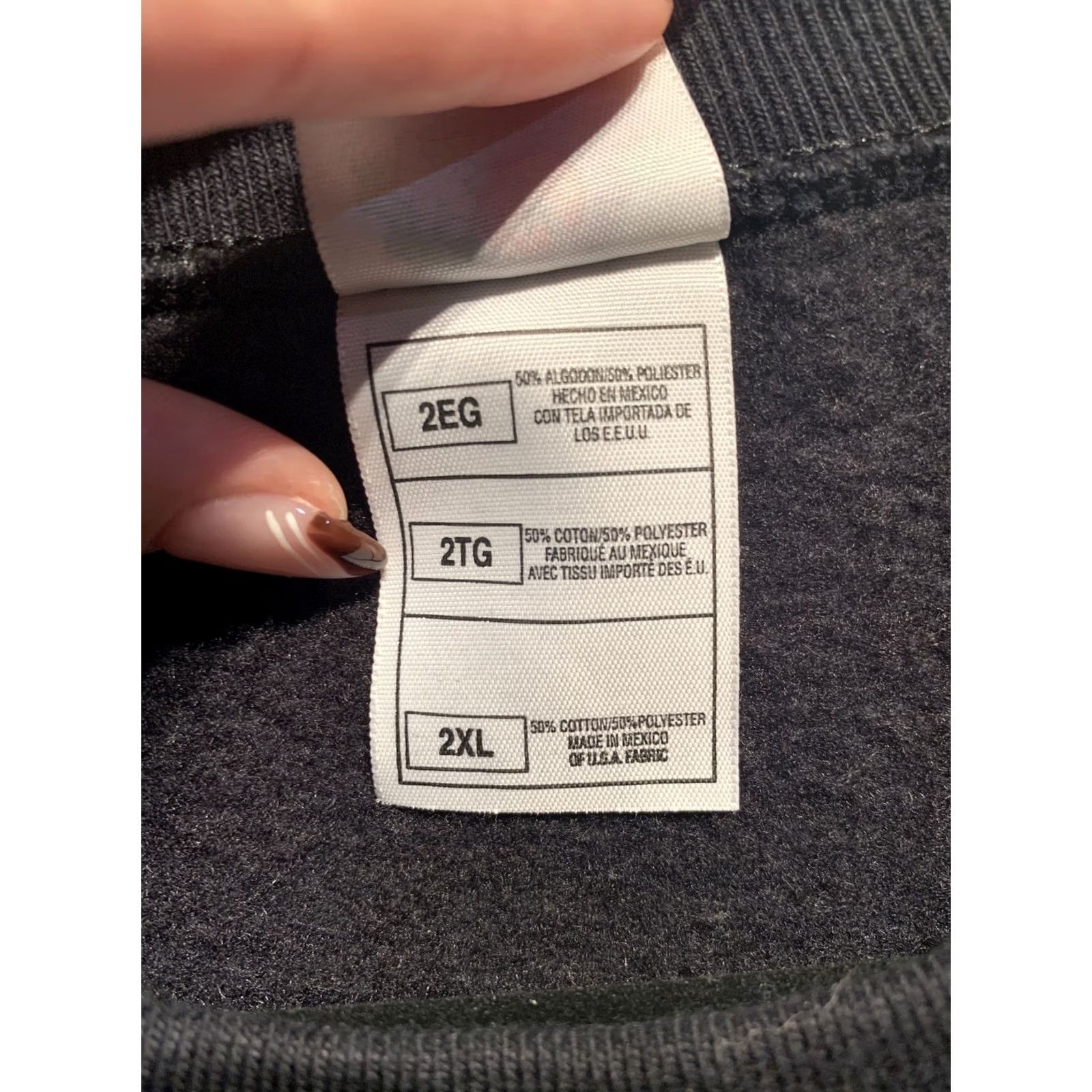 Fruit Of The Loom VINTAGE PLAZA Las Vegas Nevada Embroidered Crewneck Sweatshirt Mens 2XL Black Size US XXL / EU 58 / 5 - 6 Thumbnail