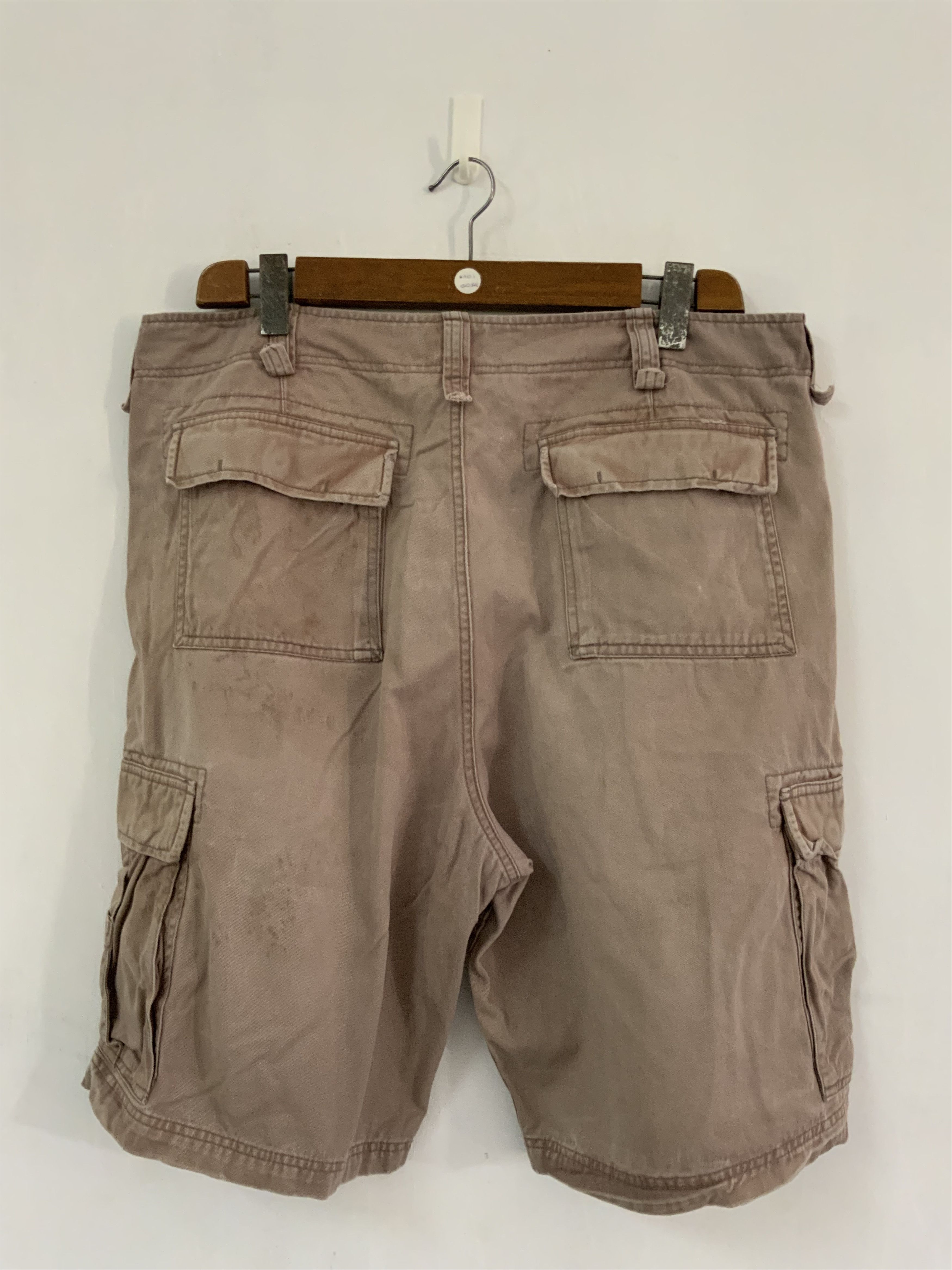Steve And Barrys Steve & Barry’s Cargo Khaki Shorts Size US 36 / EU 52 - 2 Thumbnail