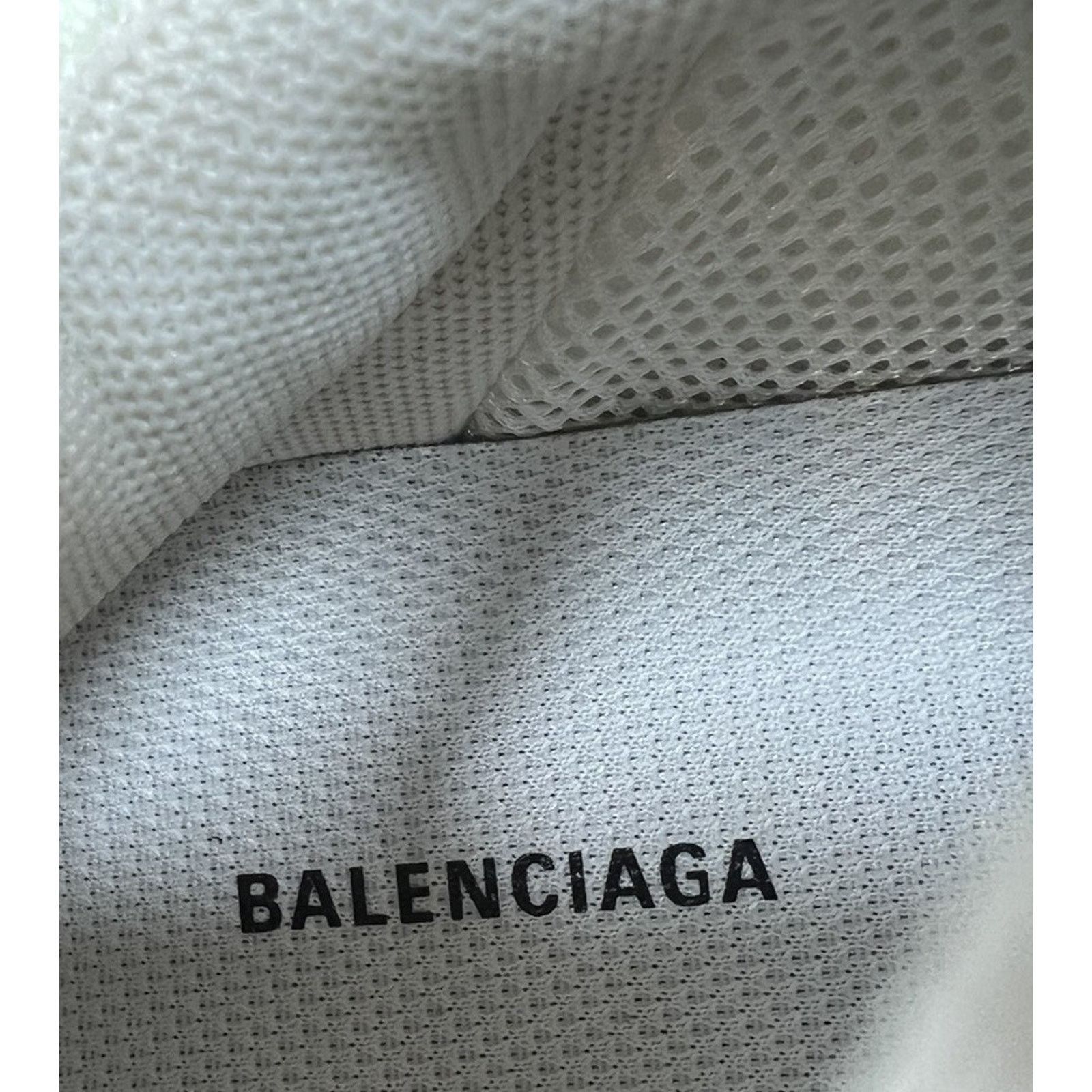 Balenciaga Size 34EU/4W - Balenciaga Triple S Distressed White NEW Size US 4 / IT 34 - 8 Thumbnail