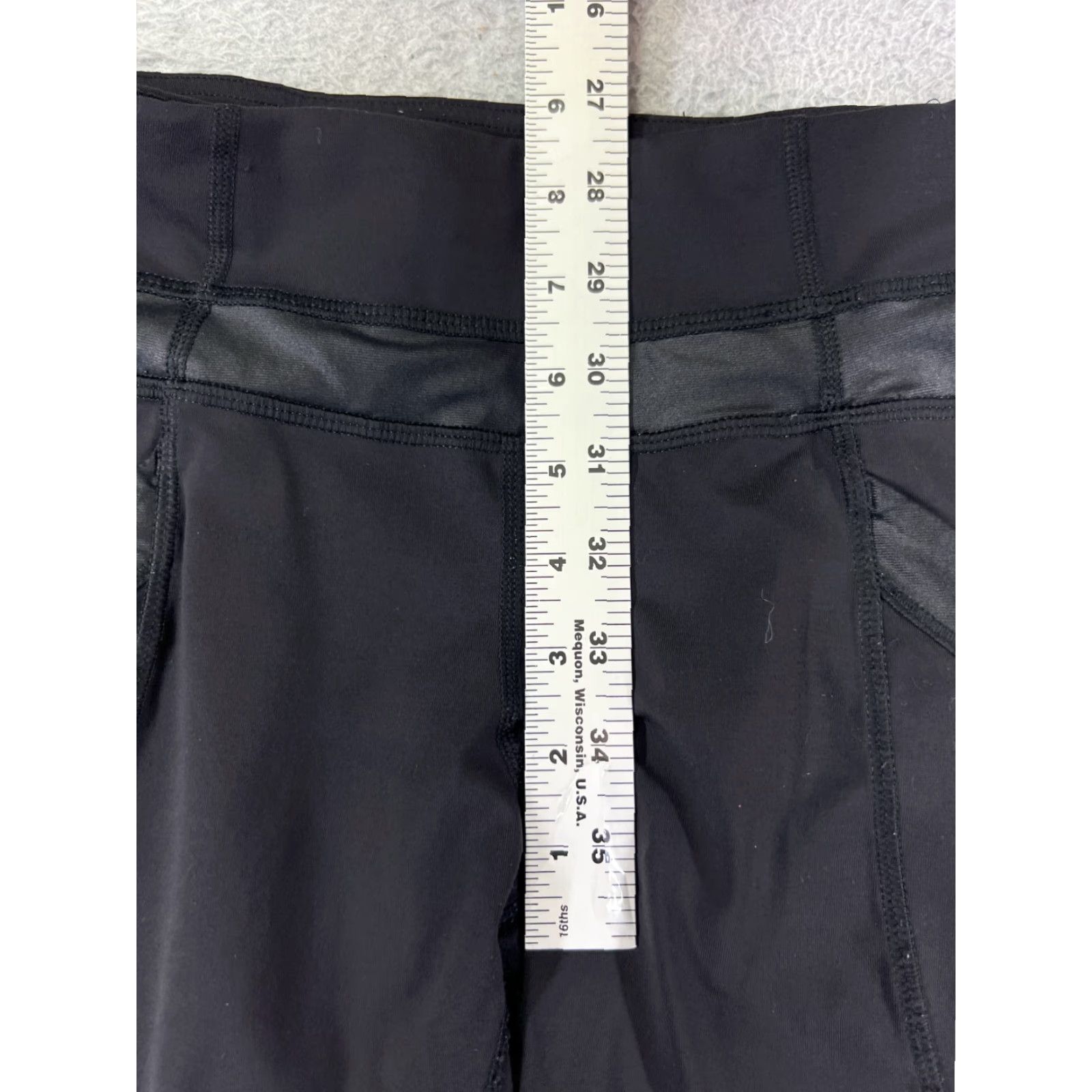 Lululemon VINTAGE Lululemon Pants Womens 4 Black Chase Me Crop II Luxtreme Fabric Run Gym W6B54S Size 27" / US 4 / IT 40 - 7 Thumbnail