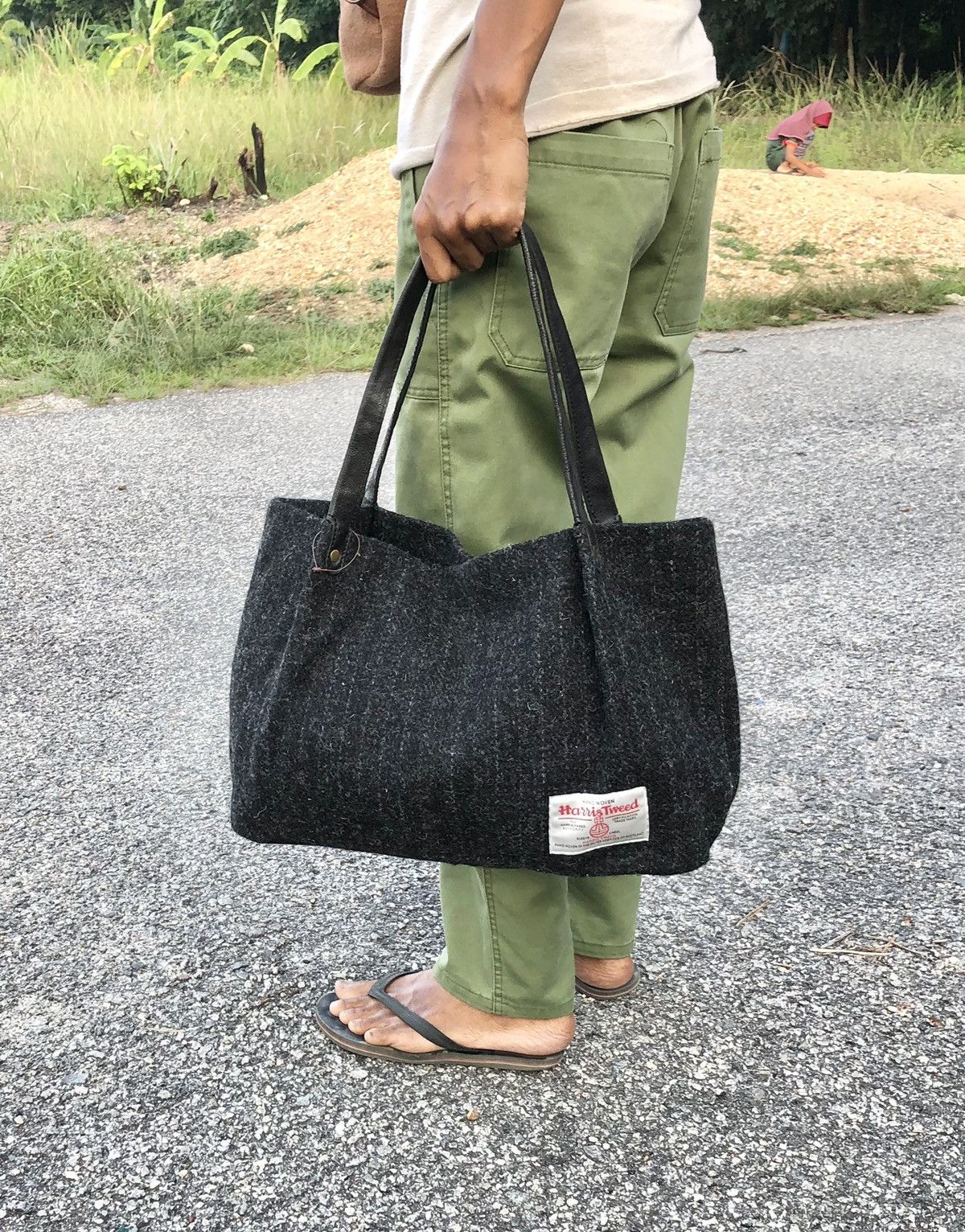 Ciaopanic × Harris Tweed WOOL HARRIS TWEED LEATHER HANDLE TOTEBAG Size ONE SIZE - 1 Thumbnail