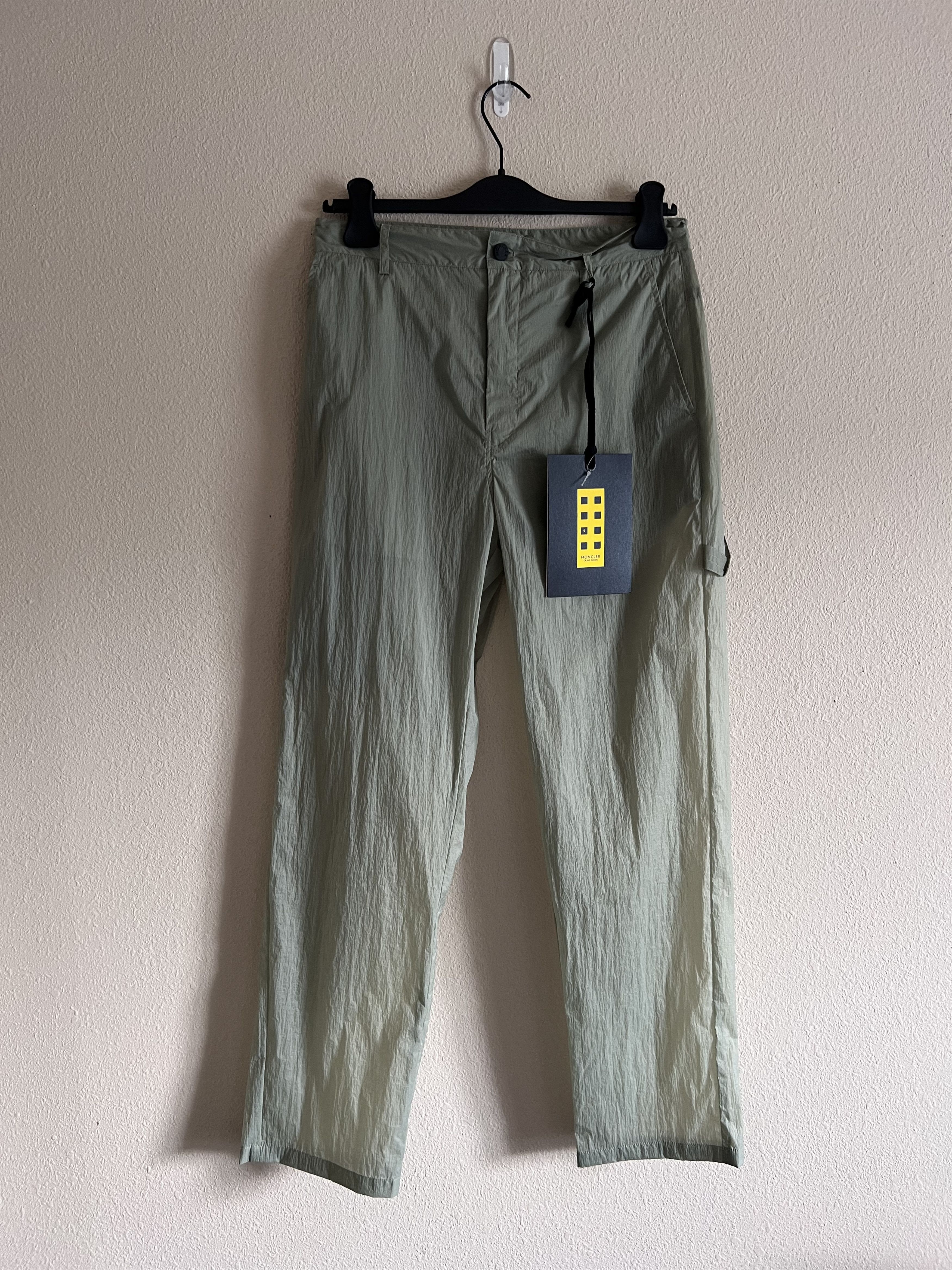 Craig Green × Moncler Genius 5 Moncler Craig Green Technical Military Pants in Green Size US 30 / EU 46 - 1 Thumbnail