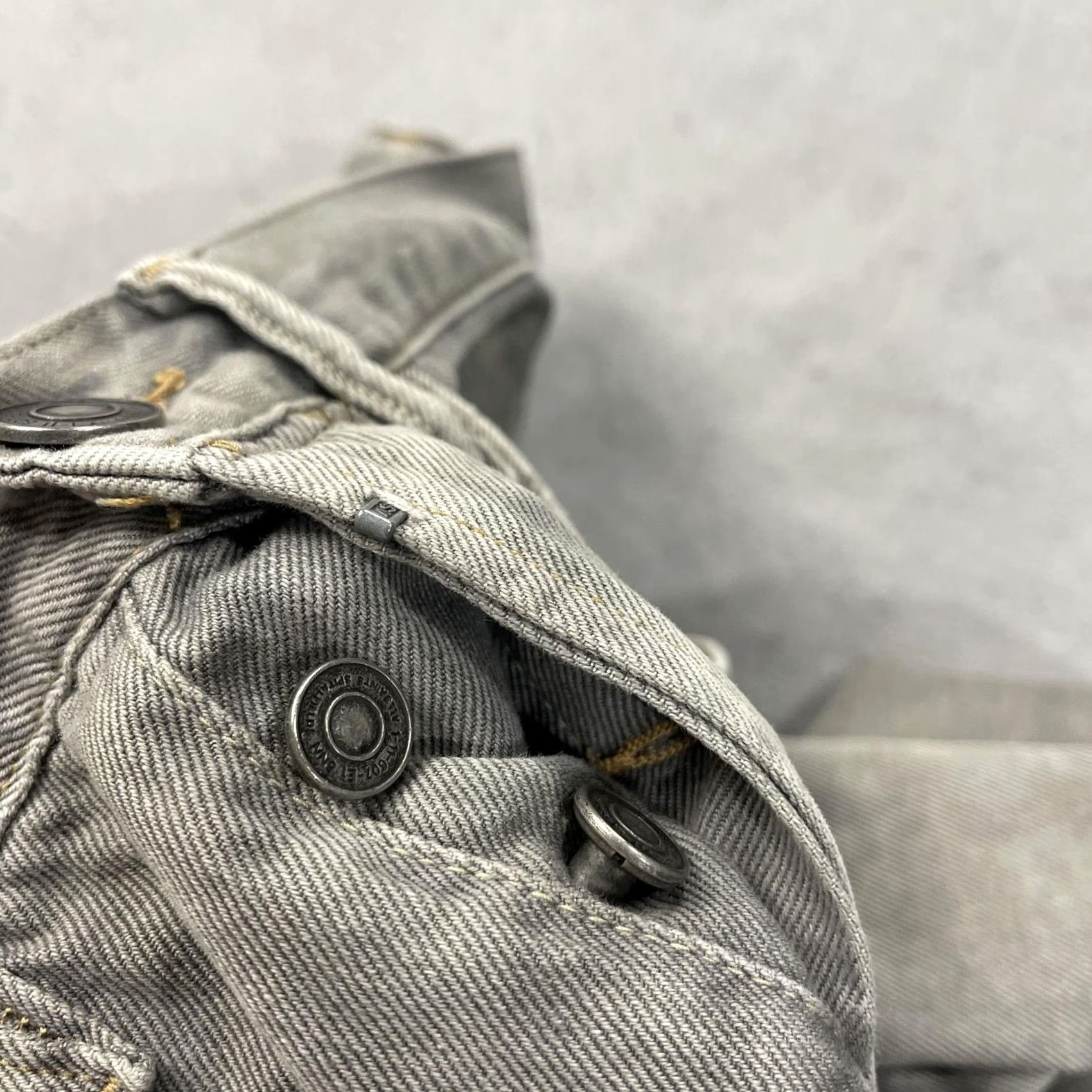 Allsaints VINTAGE AllSaints Jeans Mens 30x30 Gray Bronson Skinny Runner Distressed Slim Denim Size US 30 / EU 46 - 6 Thumbnail