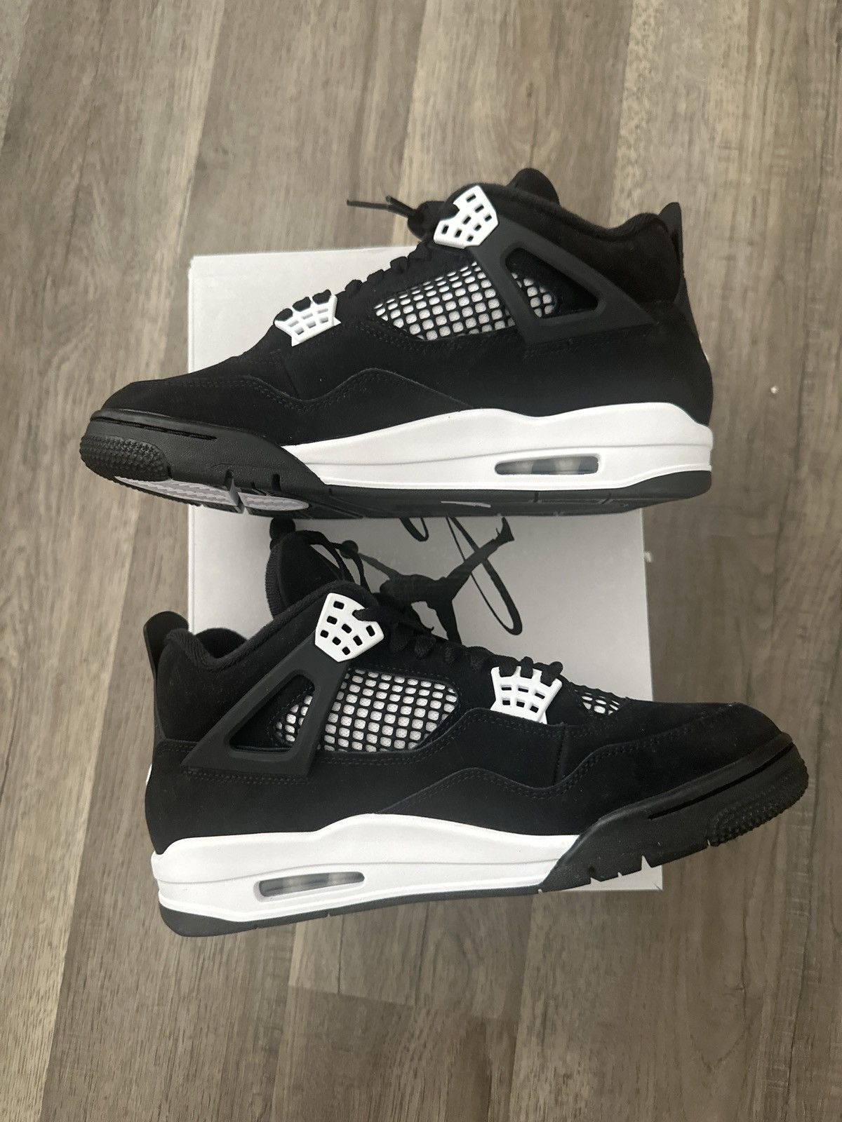 Jordan Brand Nike Air Jordan 4 “White Thunder” Size US 8.5 / EU 41-42 - 6 Thumbnail