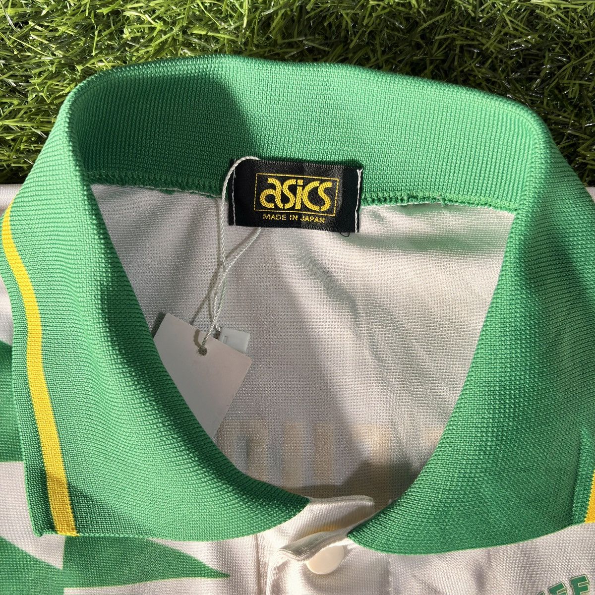 Asics Asics 1993-94 Jef United Away Jersey #10 8/10 Size US M / EU 48-50 / 2 - 5 Thumbnail