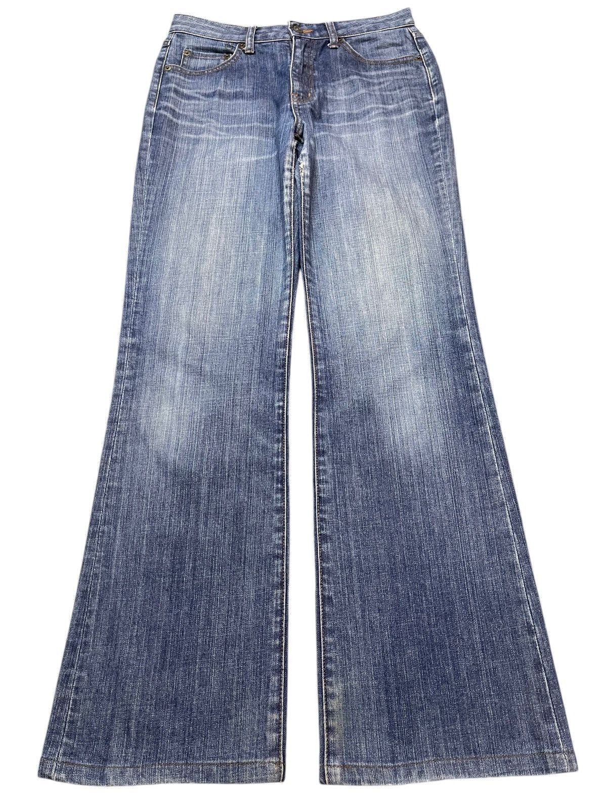 Uniqlo Vintage Japanese Uniqlo Blue Faded Wash Wide Leg Jeans Size US 29 - 1 Thumbnail