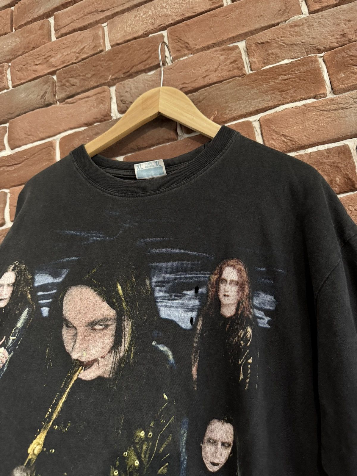 Band Tees Rate Vintage 90s Cradle Of Filth Dani Filth Band T-shirt Size US XL / EU 56 / 4 - 7 Thumbnail