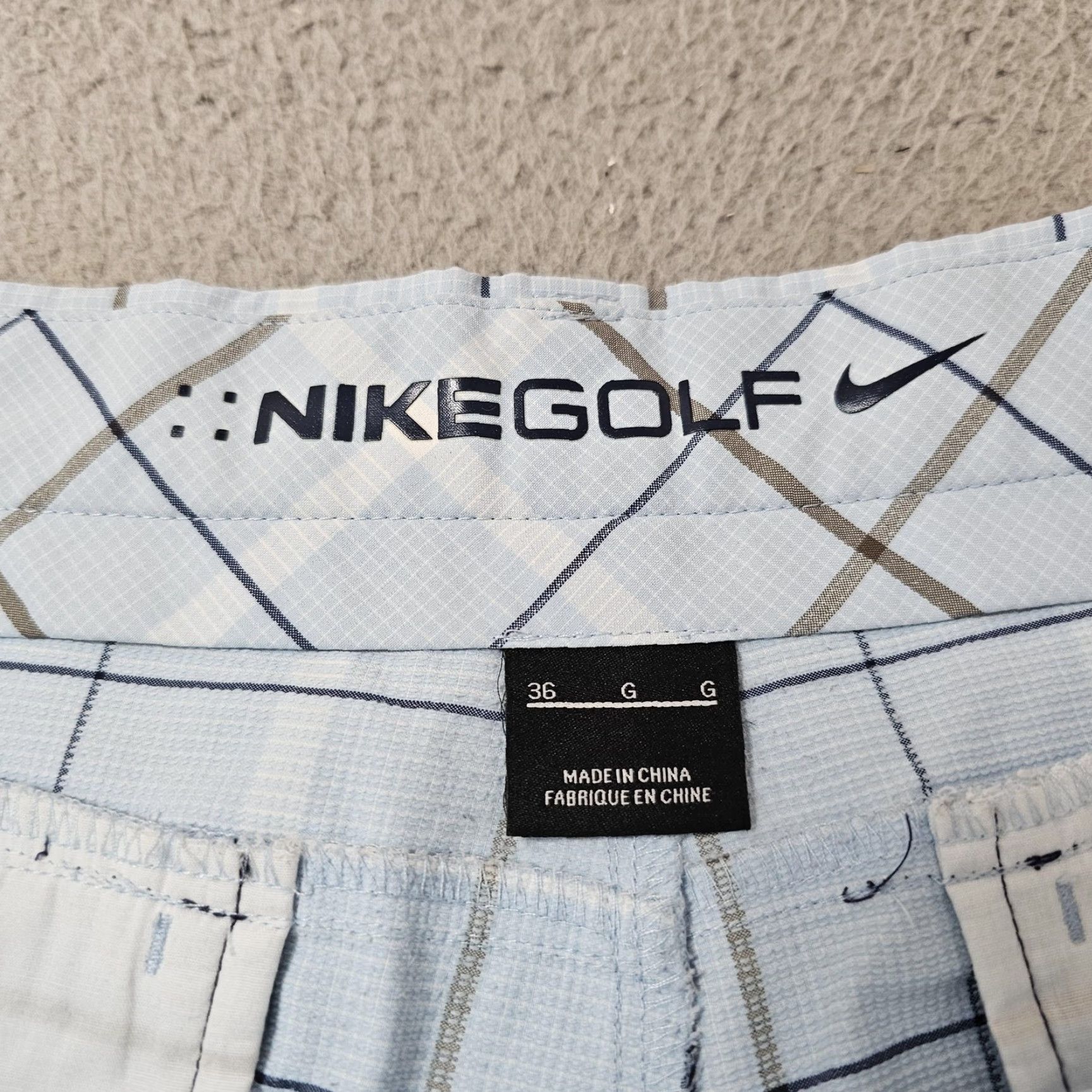 Nike Nike Golf Shorts Mens 36 Blue Plaid Stretch Performance Flat Front Pockets Logo Size US 36 / EU 52 - 4 Thumbnail