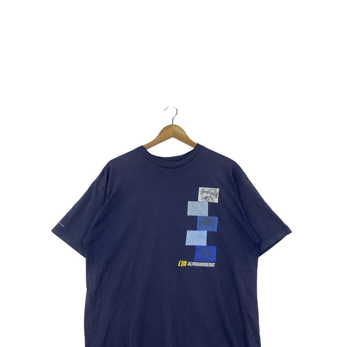 Alphanumeric Vintage ALPHANUMERIC Graphic T-Shirt Abstract Print Logo Tee Size US L / EU 52-54 / 3 - 2 Thumbnail
