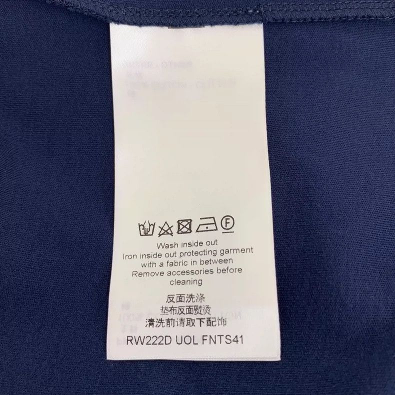 Louis Vuitton Louis Vuitton Navy logo graphic printed chain cotton crew Size S / US 4 / IT 40 - 6 Thumbnail