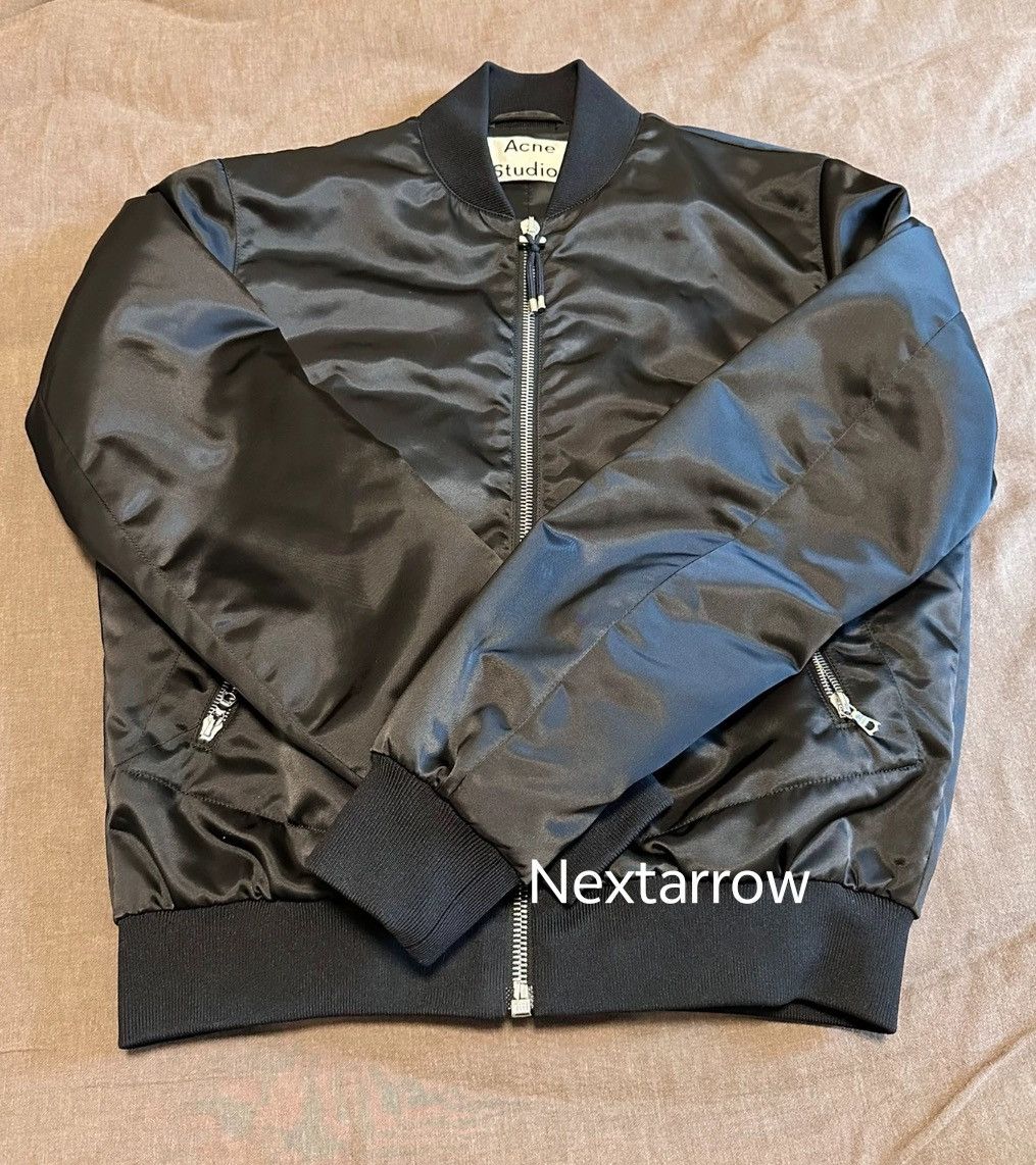 Acne Studios Acne Studios Short bomber jacket with bright