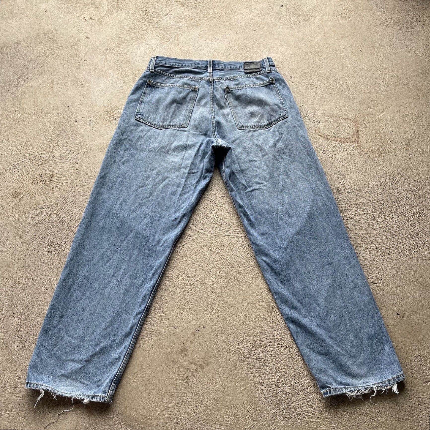 Levi's VINTAGE Levi's Silvertab Jeans Mens 36x34 Denim Baggy Relaxed Wide-Leg 90s Blue Mens Size US 36 / EU 52 - 2 Thumbnail