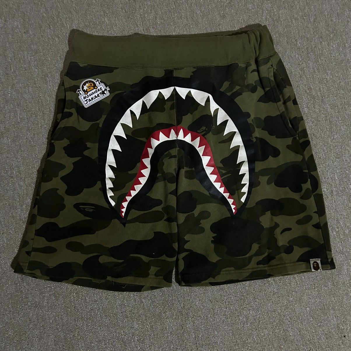 Bape TRASHED Bape Shark Shorts Size US 28 / EU 44 - 1 Thumbnail