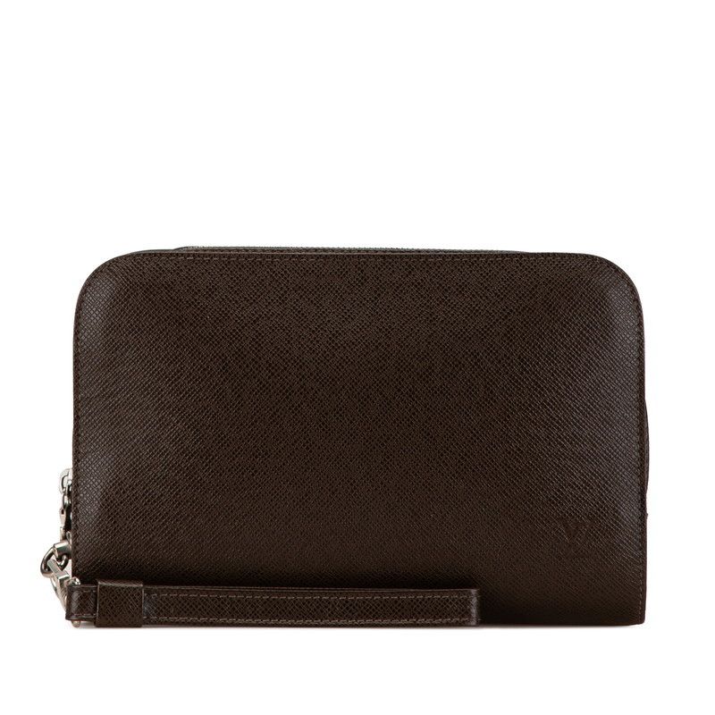 Louis Vuitton Louis Vuitton Louis Vuitton Taiga Baikal Leather Clutch Bag M30188 Leather Clutch Bag M30188 in Great Condition Size ONE SIZE - 1 Thumbnail