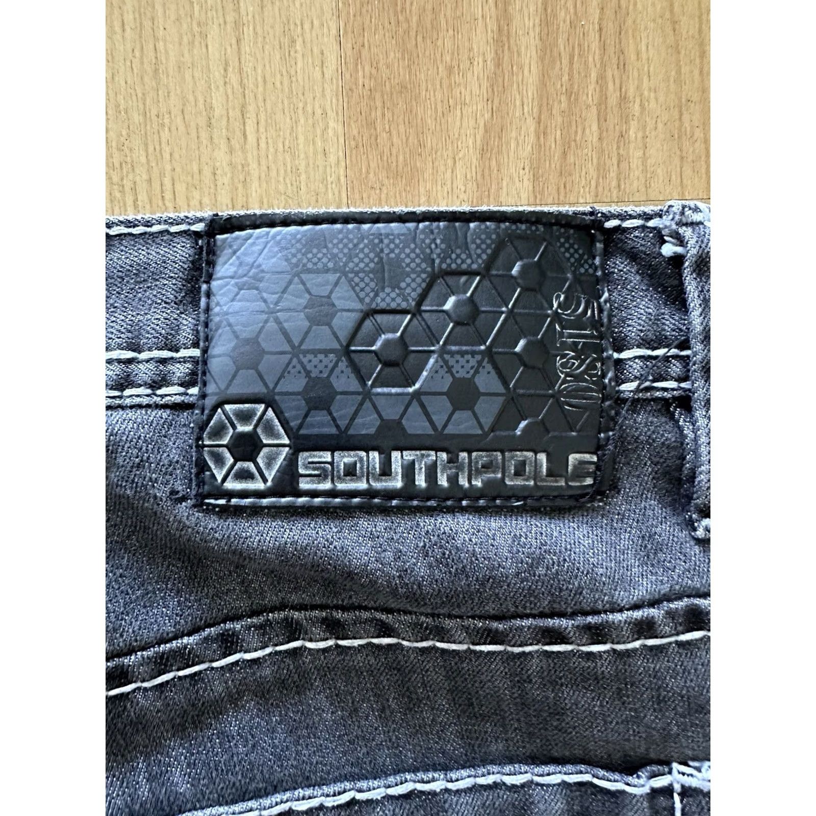 Southpole VINTAGE Southpole Shorts Men 32 Black Fade Baggy Grunge Skate Y2K Hip Hop 90s Bermuda 5-Pocket Denim Cotton Baggy Hip Hop Mens Size US 32 / EU 48 - 2 Thumbnail