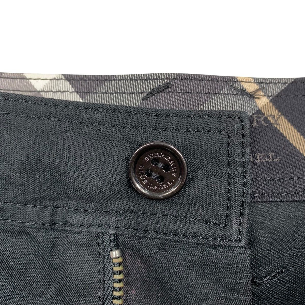 Burberry Burberry London Blue Label Mini Skirt Size 26" / US 2 / IT 38 - 11 Thumbnail