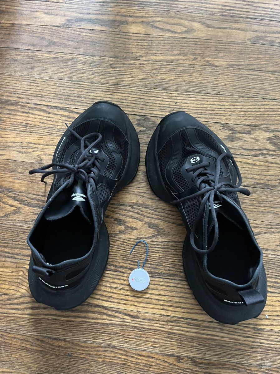 Balenciaga × Designer Balenciaga circuit black sneaker 12 Size US 12 / EU 45 - 5 Thumbnail