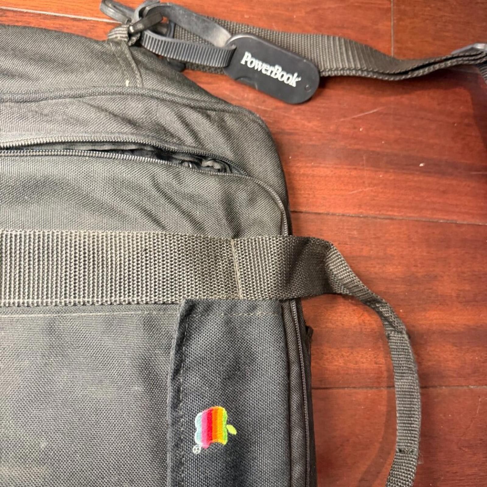 Other Vintage Apple Rainbow Logo Messenger Laptop Bag Size ONE SIZE - 4 Thumbnail