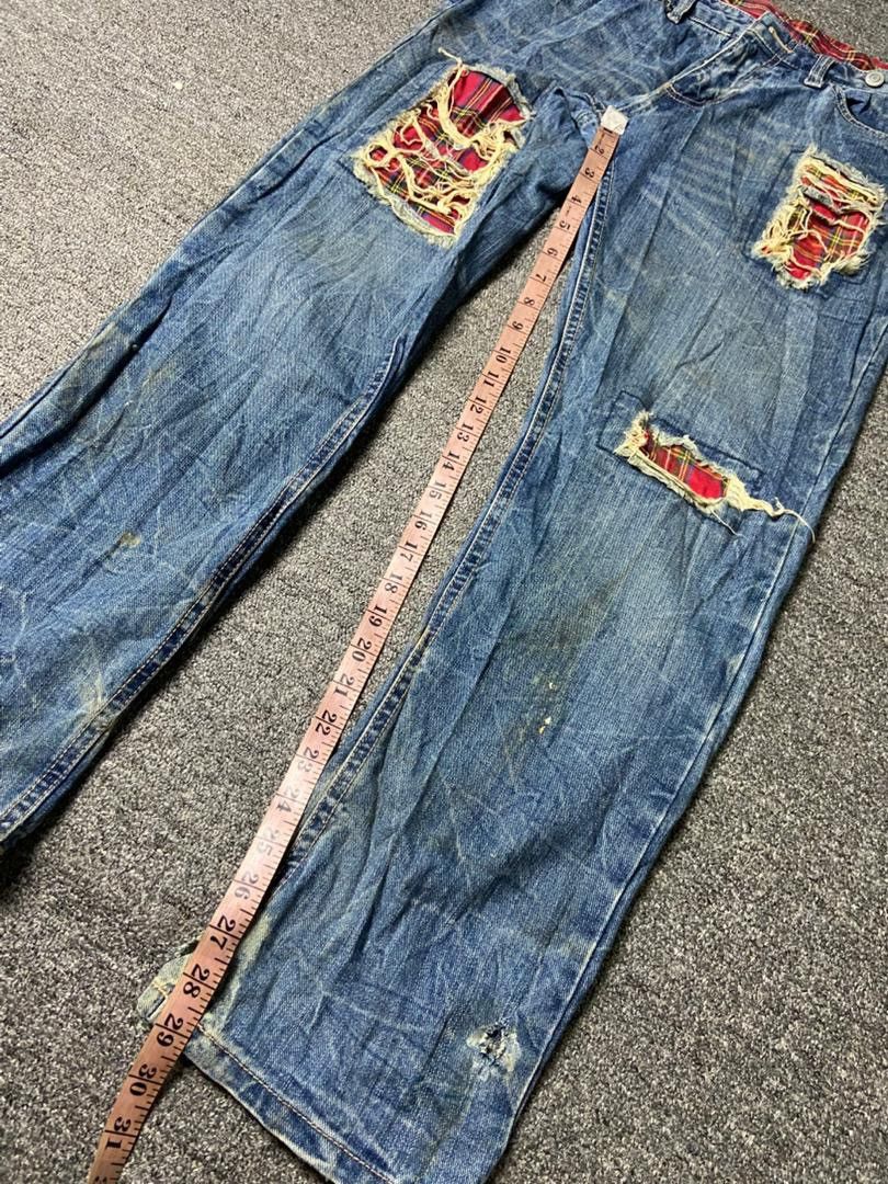Japanese Brand Japanese Brand Distressed Denim Ripped Patchwork Jeans (137) Size US 31 - 7 Thumbnail