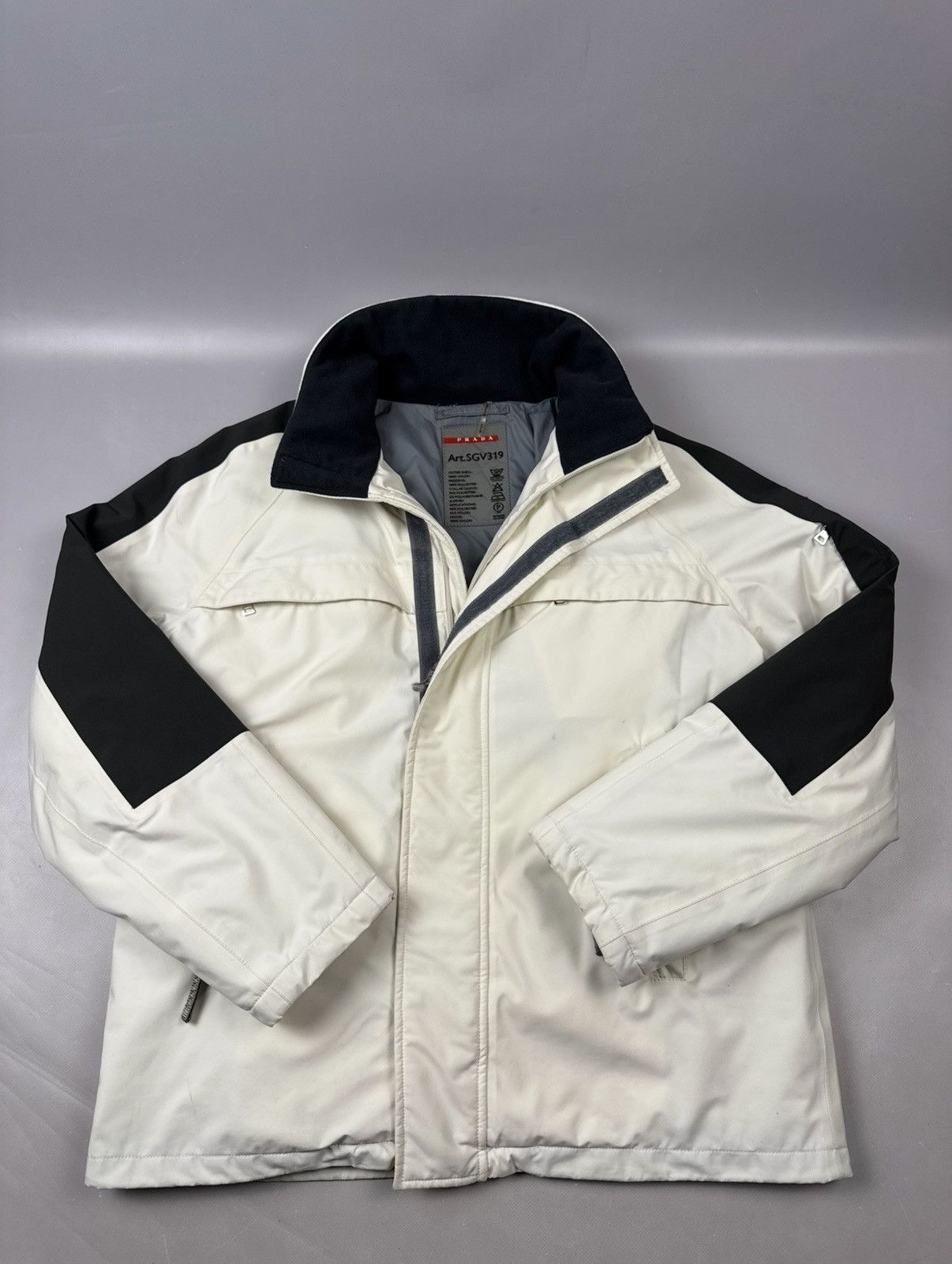 Prada Prada goretex jacket white & black puffer size XL mens Size US XL / EU 56 / 4 - 4 Thumbnail