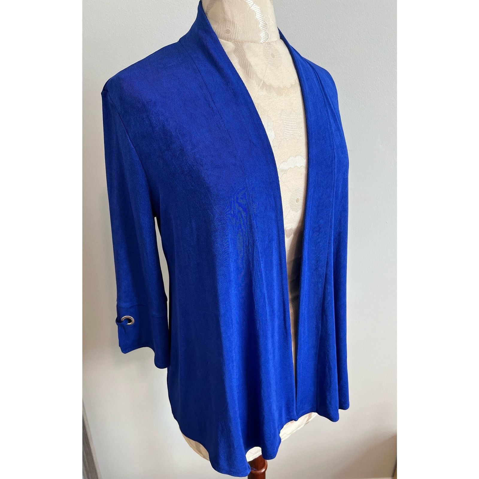 Chicos Chicos Travelers Royal Blue 3/4 Sleeve Cardigan OP (US S/4) Size S / US 4 / IT 40 - 2 Thumbnail