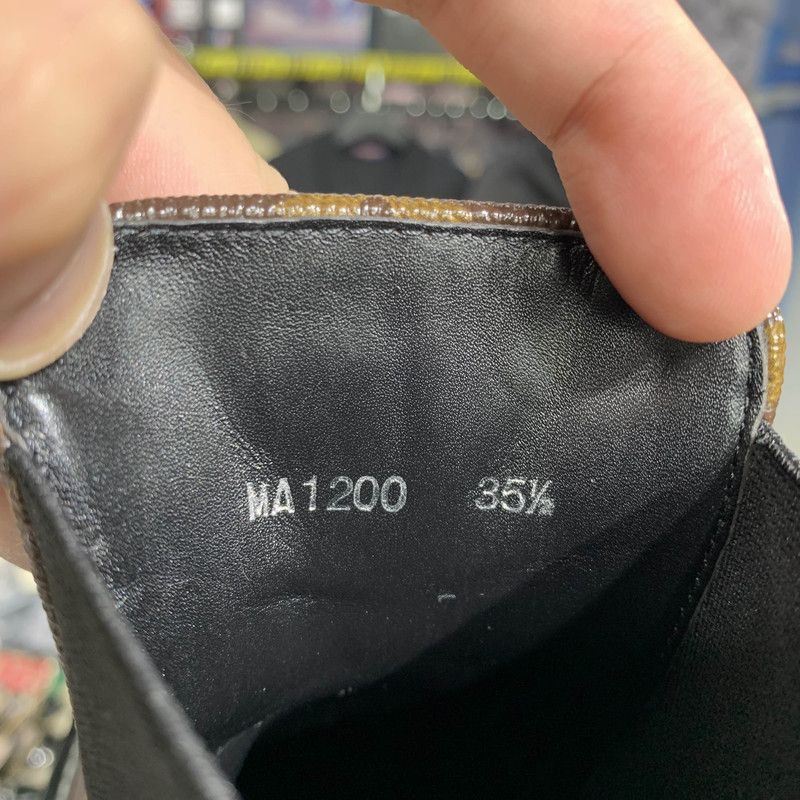 Louis Vuitton Louis Vuitton Beaubourg Chelsea Boots for Women -2508 Size US 6 / IT 36 - 5 Thumbnail