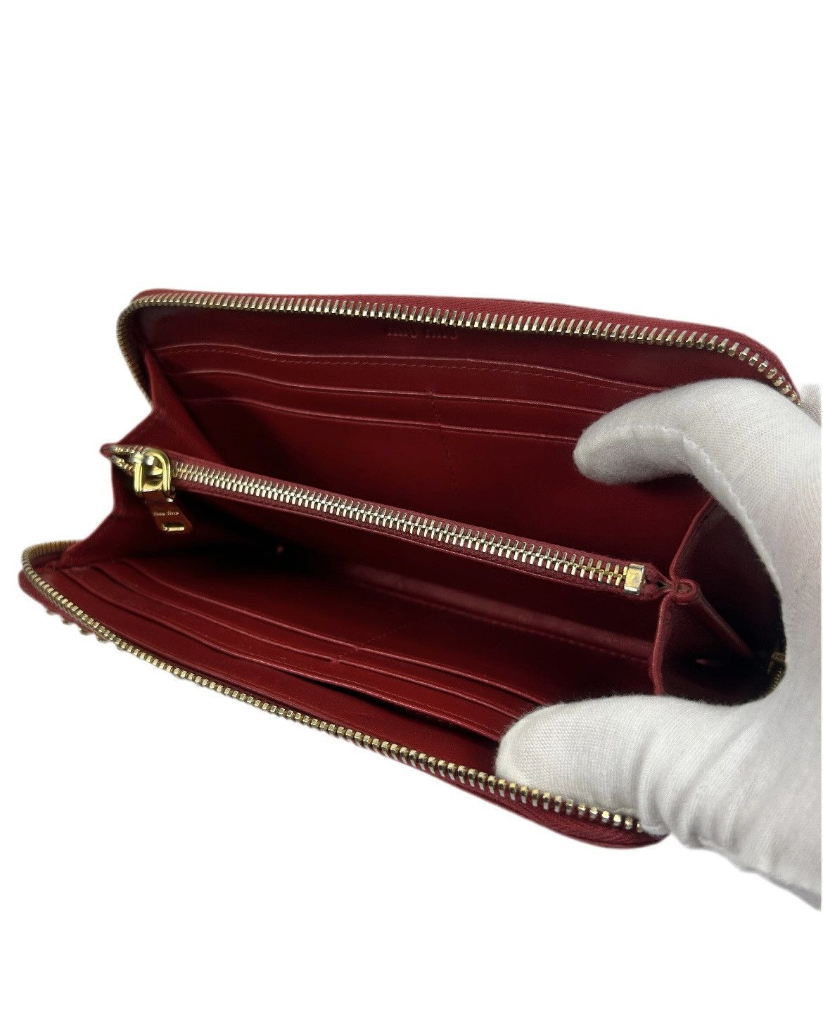 Miu Miu Miu Miu Studded Leather Zippy Wallet Size ONE SIZE - 3 Thumbnail