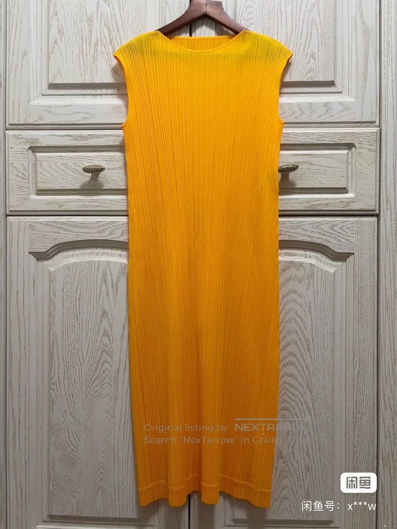 Issey Miyake Issey Miyake Sleeveless Dress Size L / US 10 / IT 46 - 1 Thumbnail